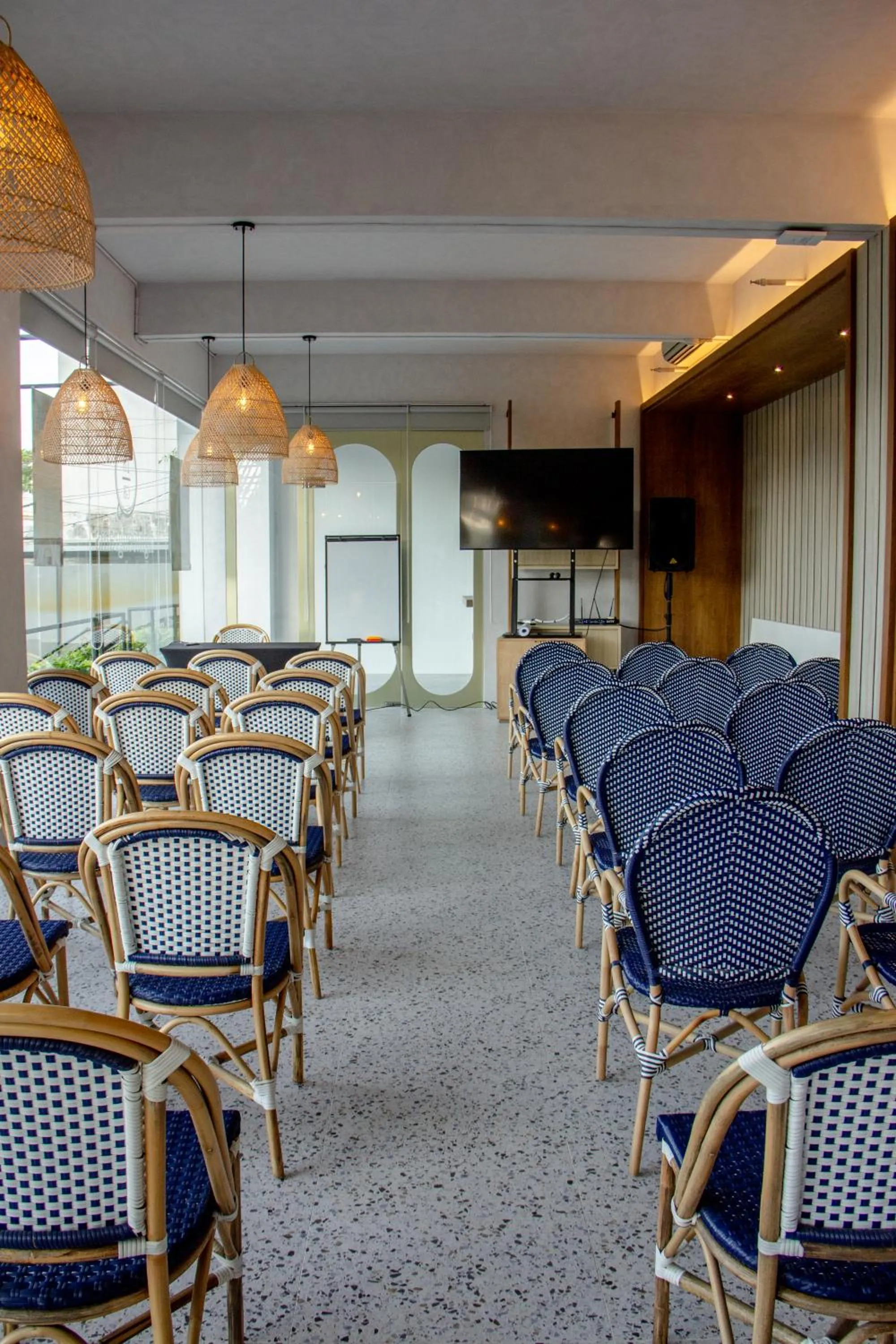 Meeting/conference room in Koa D Surfer Hotel