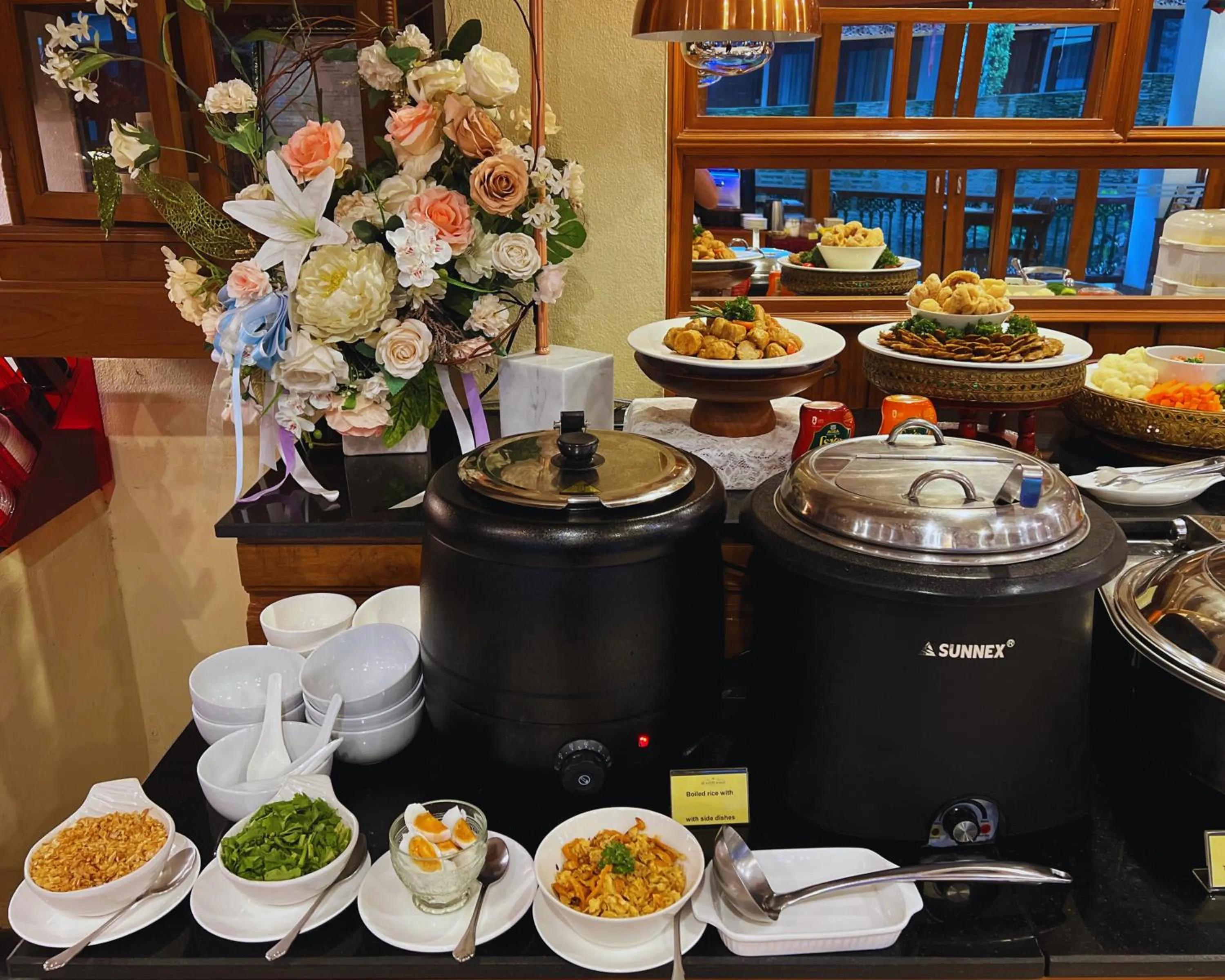 Breakfast in Pingviman Hotel