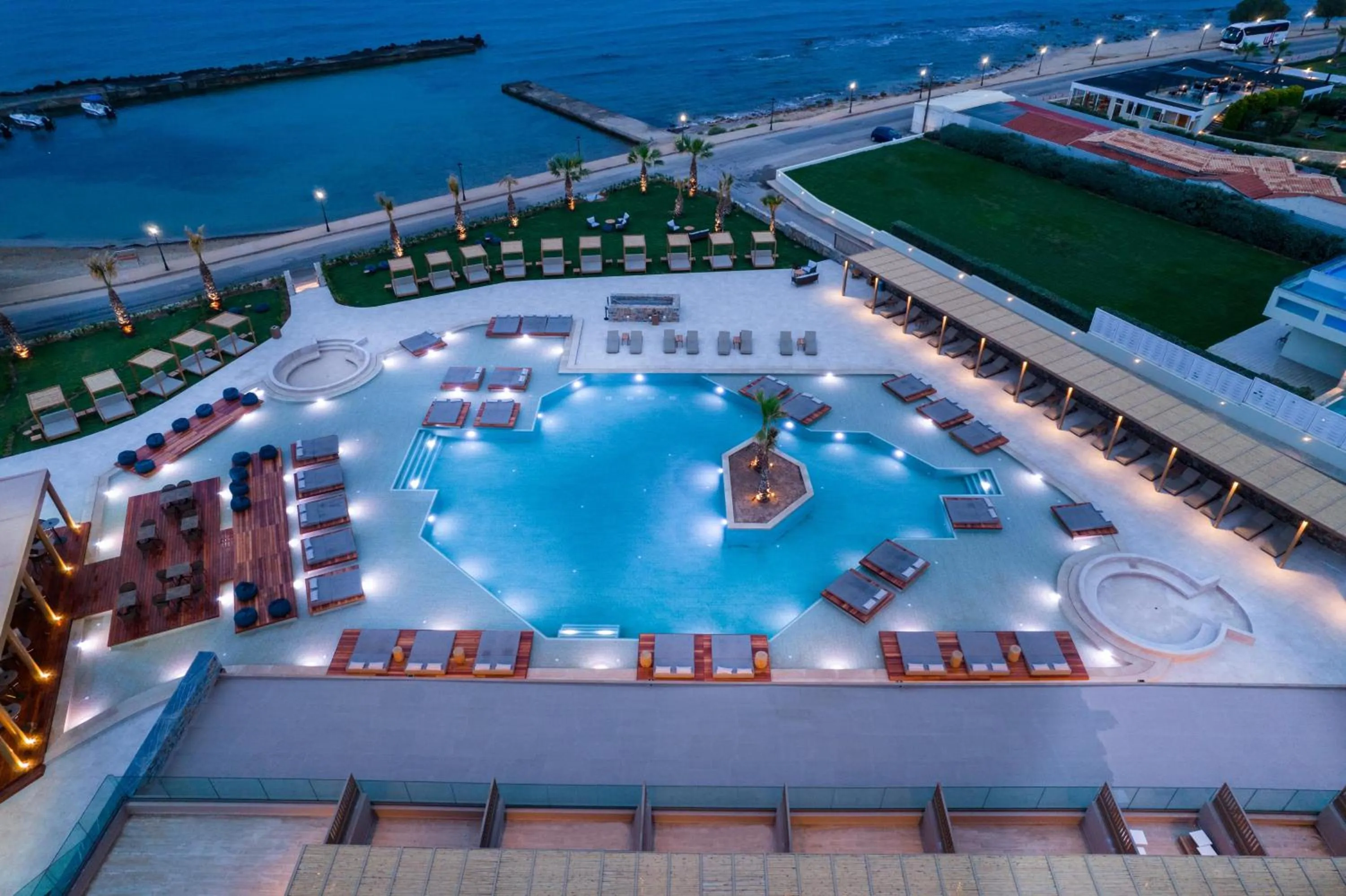 Swimming pool in SENSEANA Sea Side Resort & Aquadventure