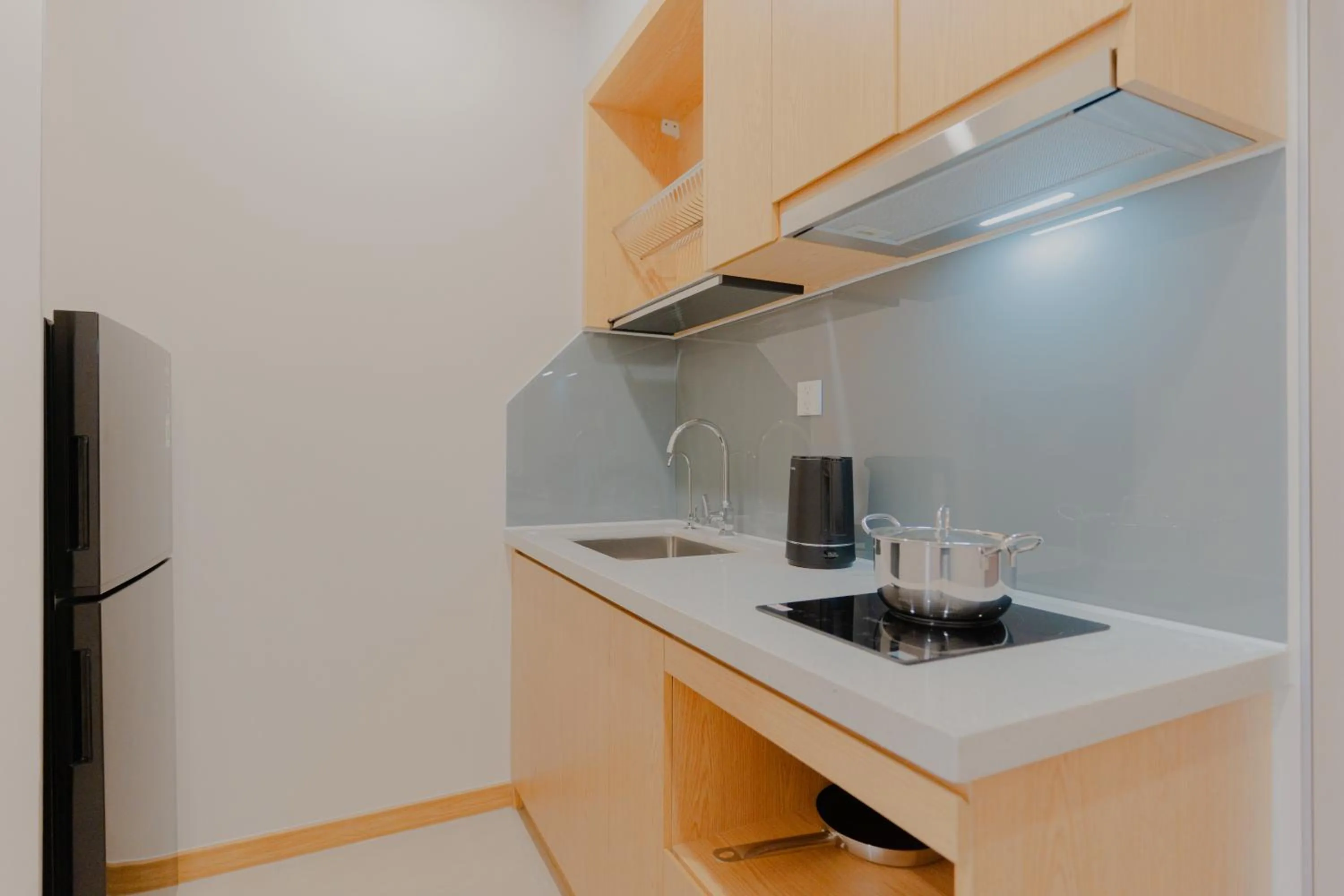 kitchen in Bcons City Hotel