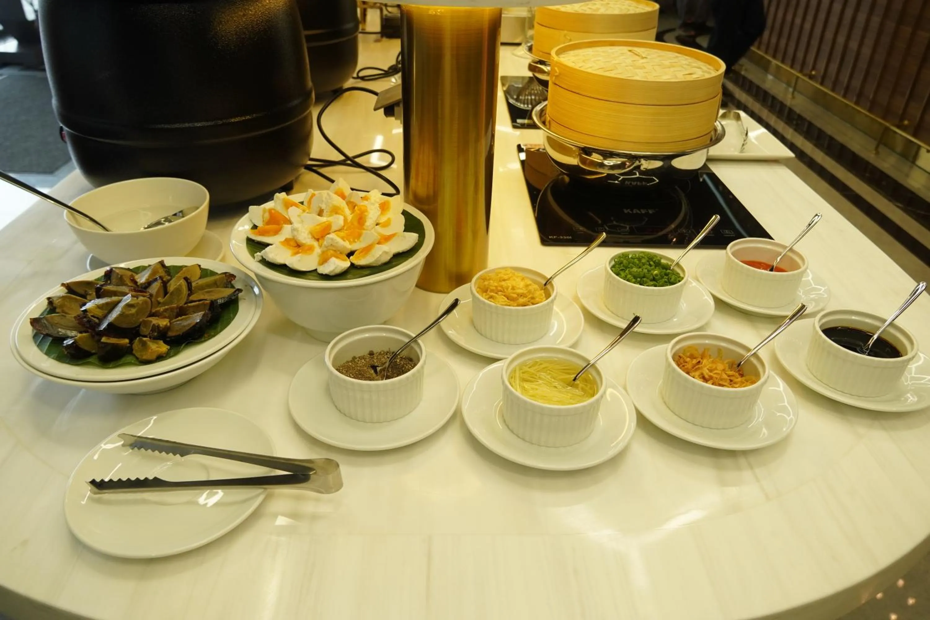 Breakfast in Bcons City Hotel