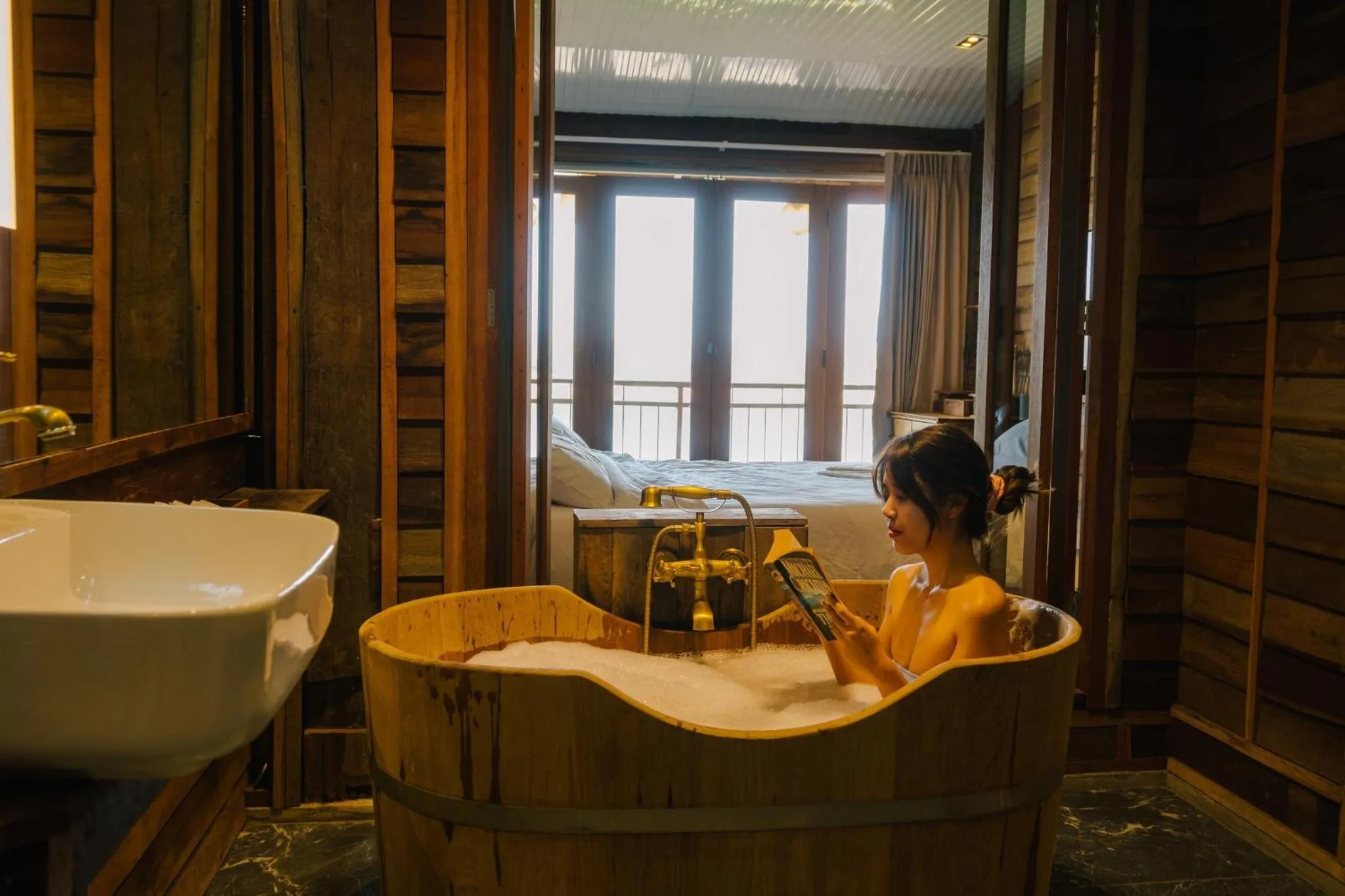 Bathroom in Suneta Hotel Chiangkhan Soi 6