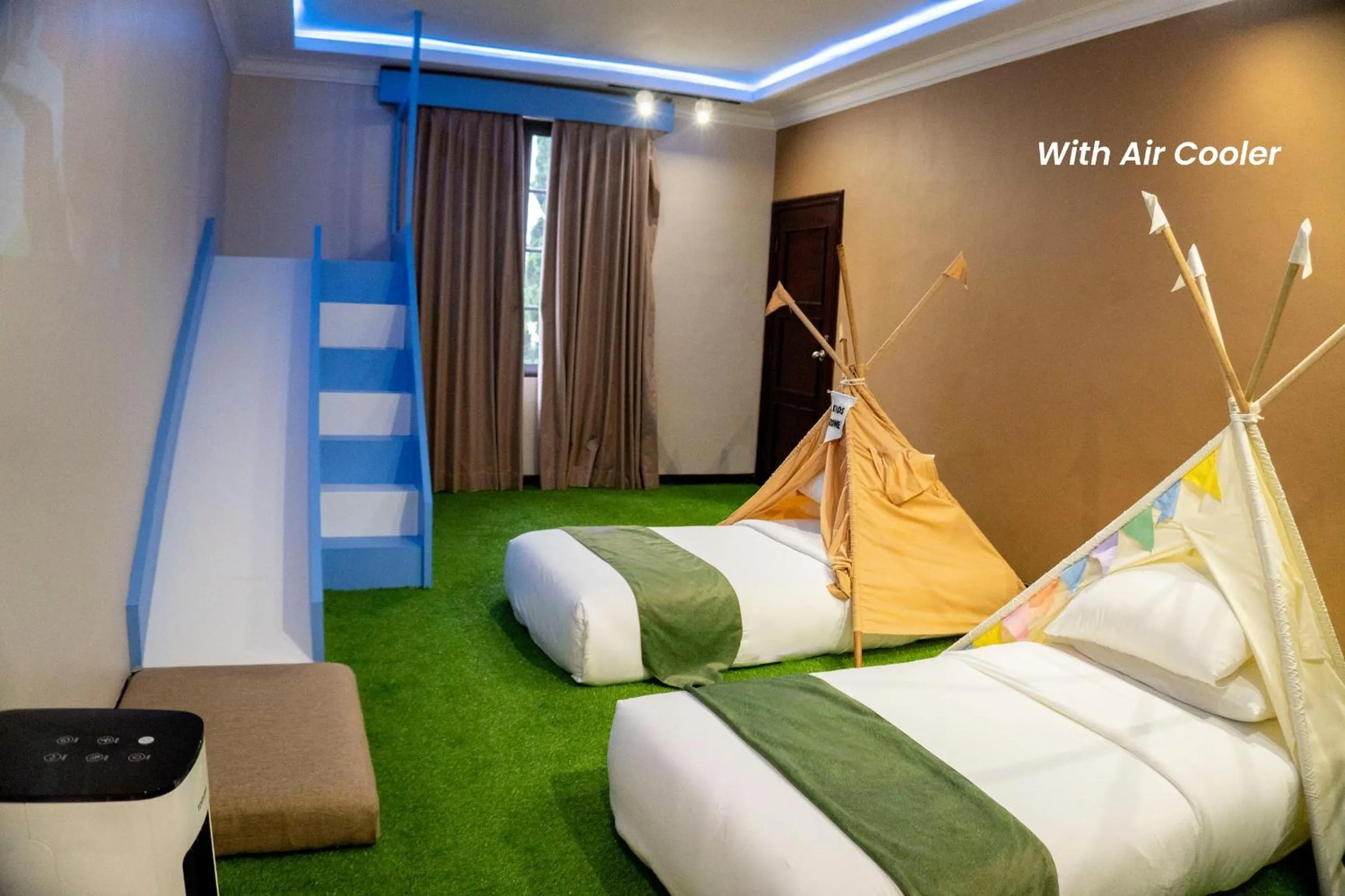 Bedroom, Bed in Horison Resort Tulip Puncak