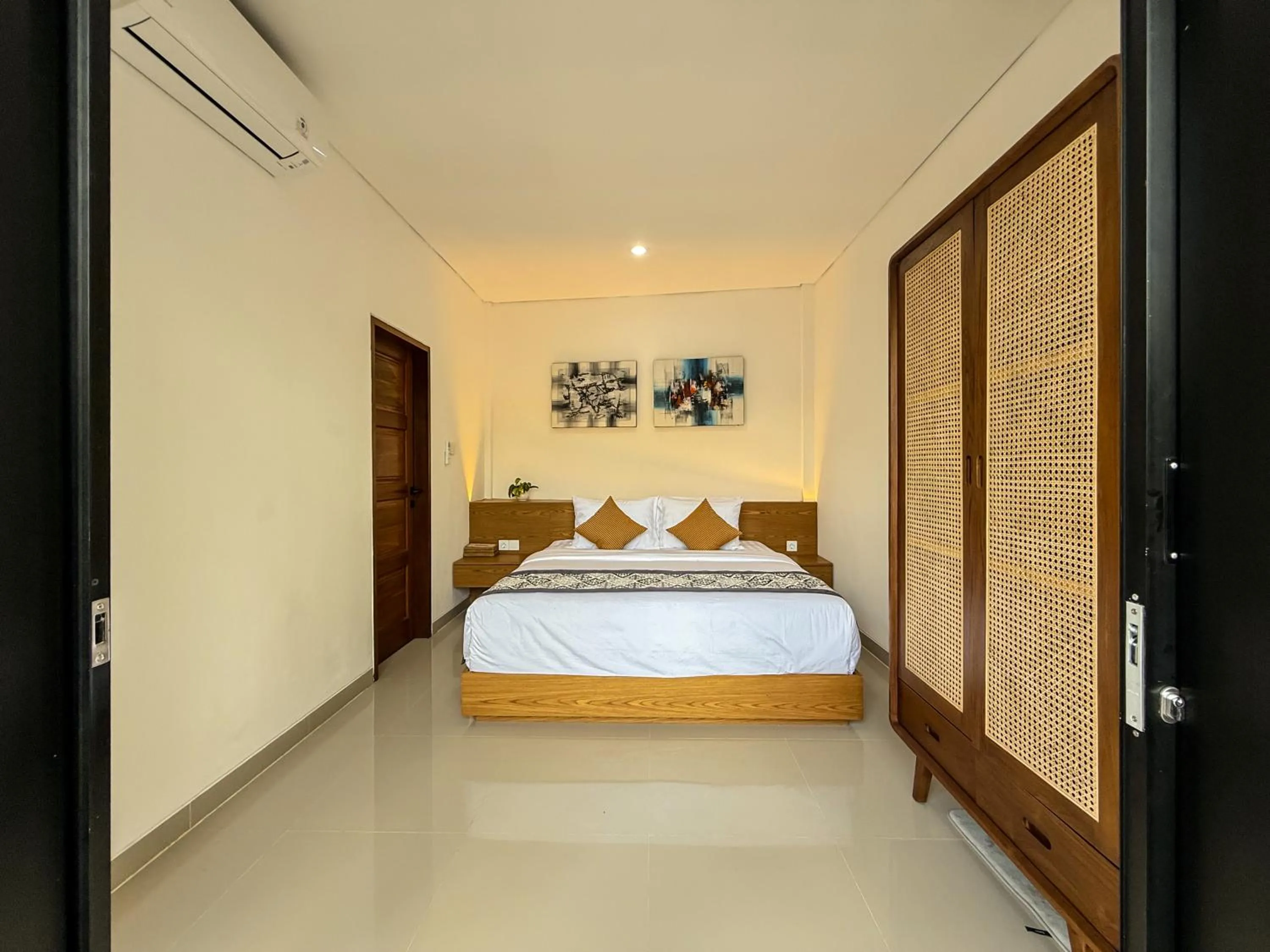 Bedroom, Bed in Varila Villa Ubud