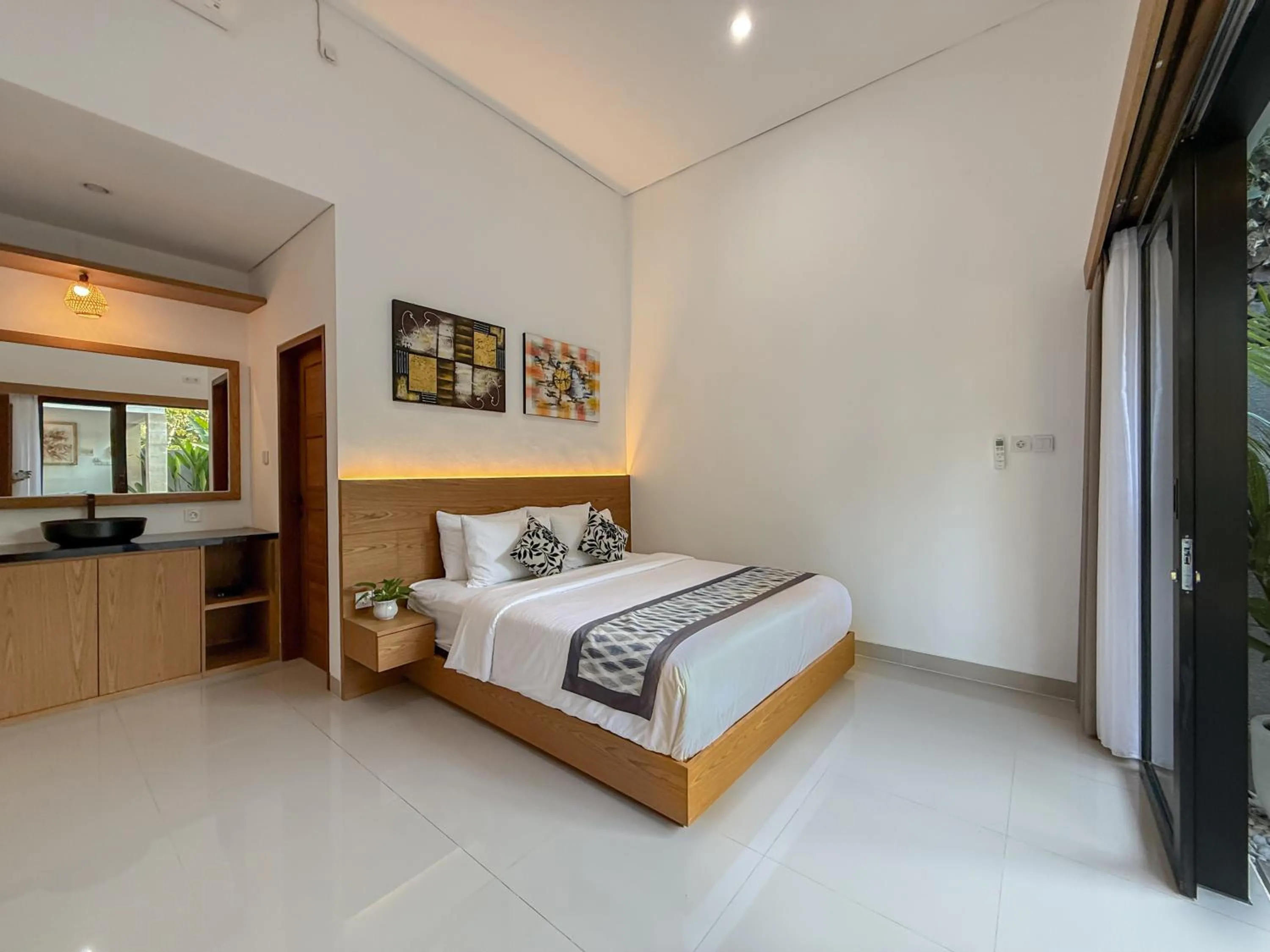 Bedroom, Bed in Varila Villa Ubud