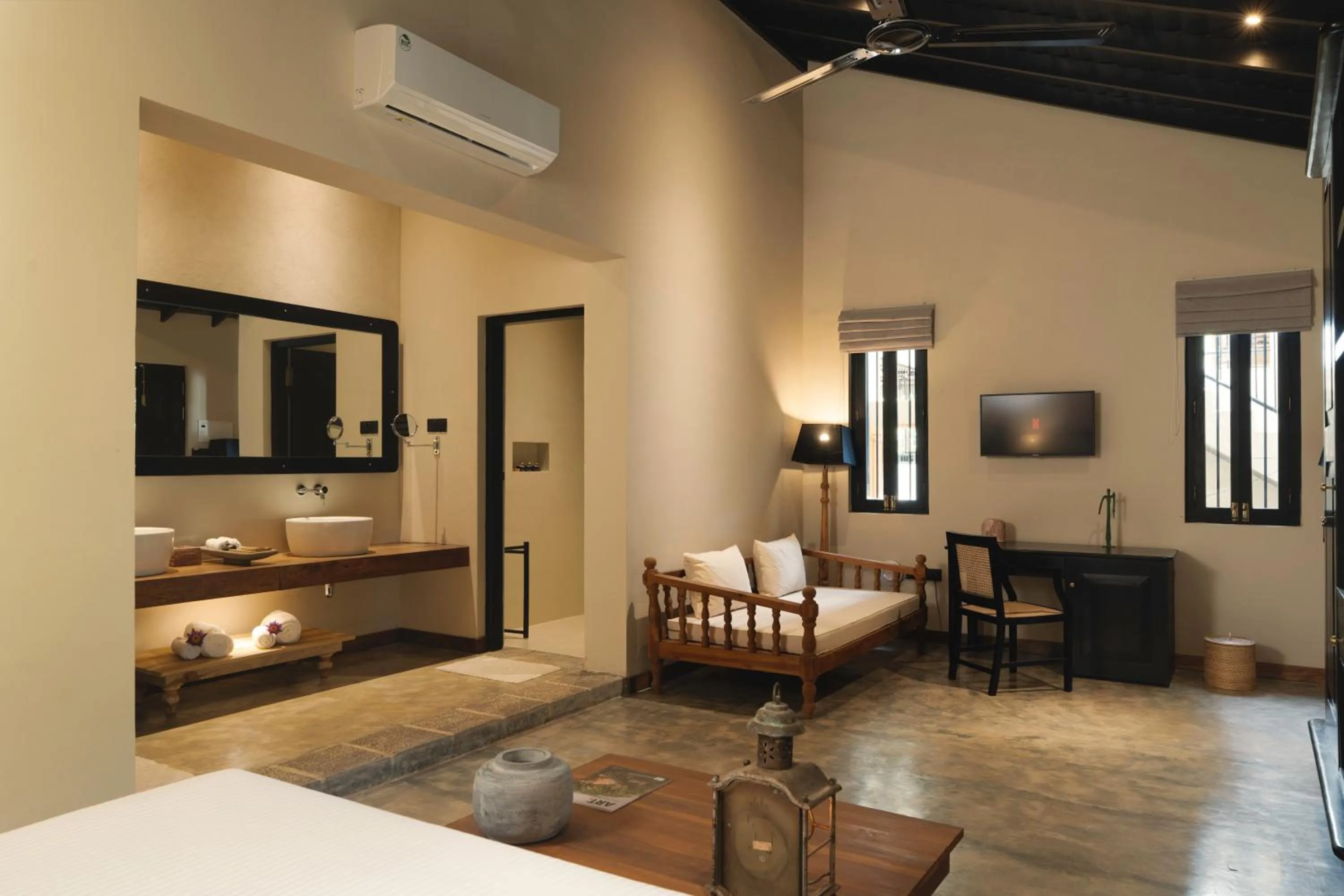 Photo of the whole room, Bed in Beldon Boutique Hotel