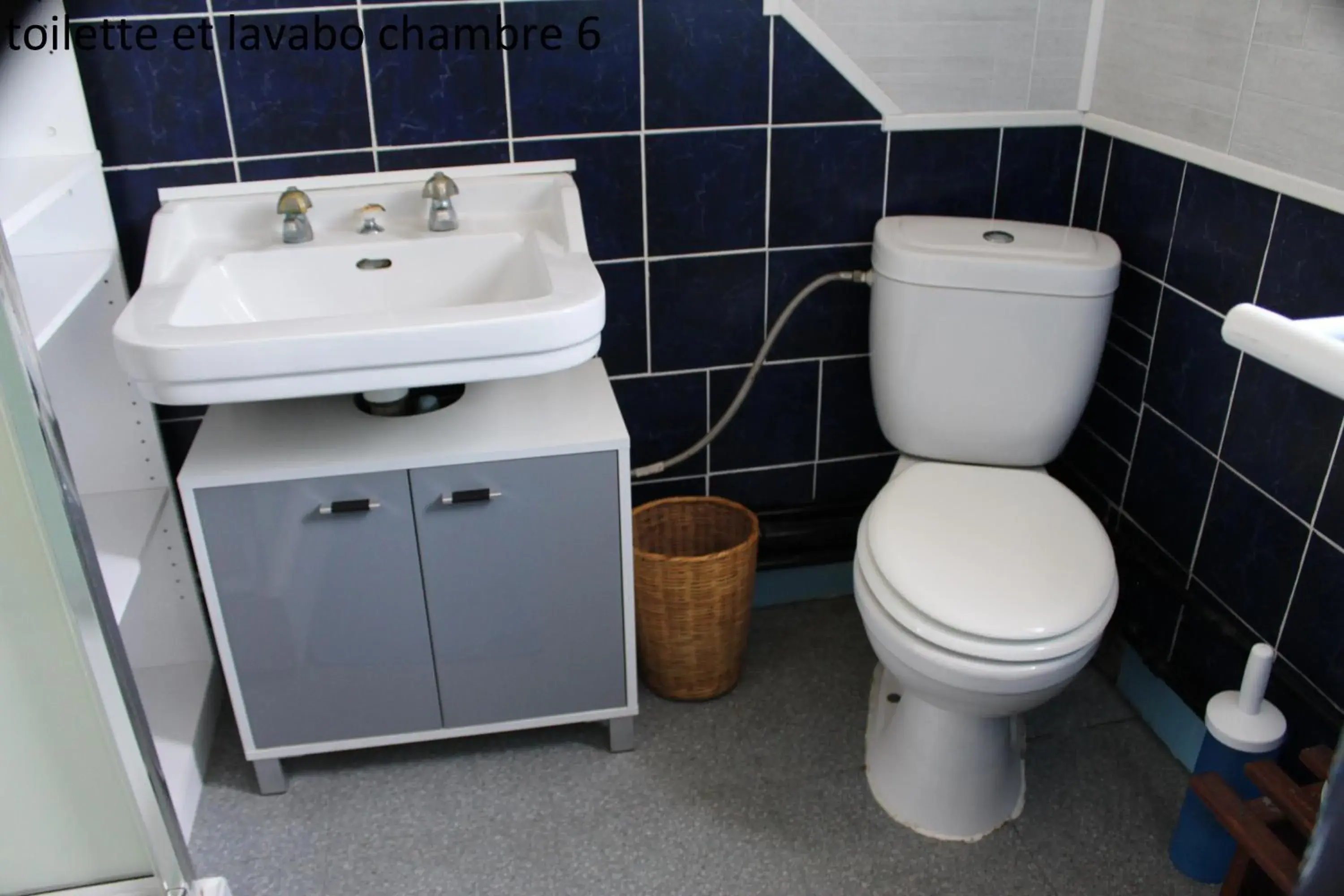 Double Room in Hôtel le Dervois Double Room in Hôtel le Dervois