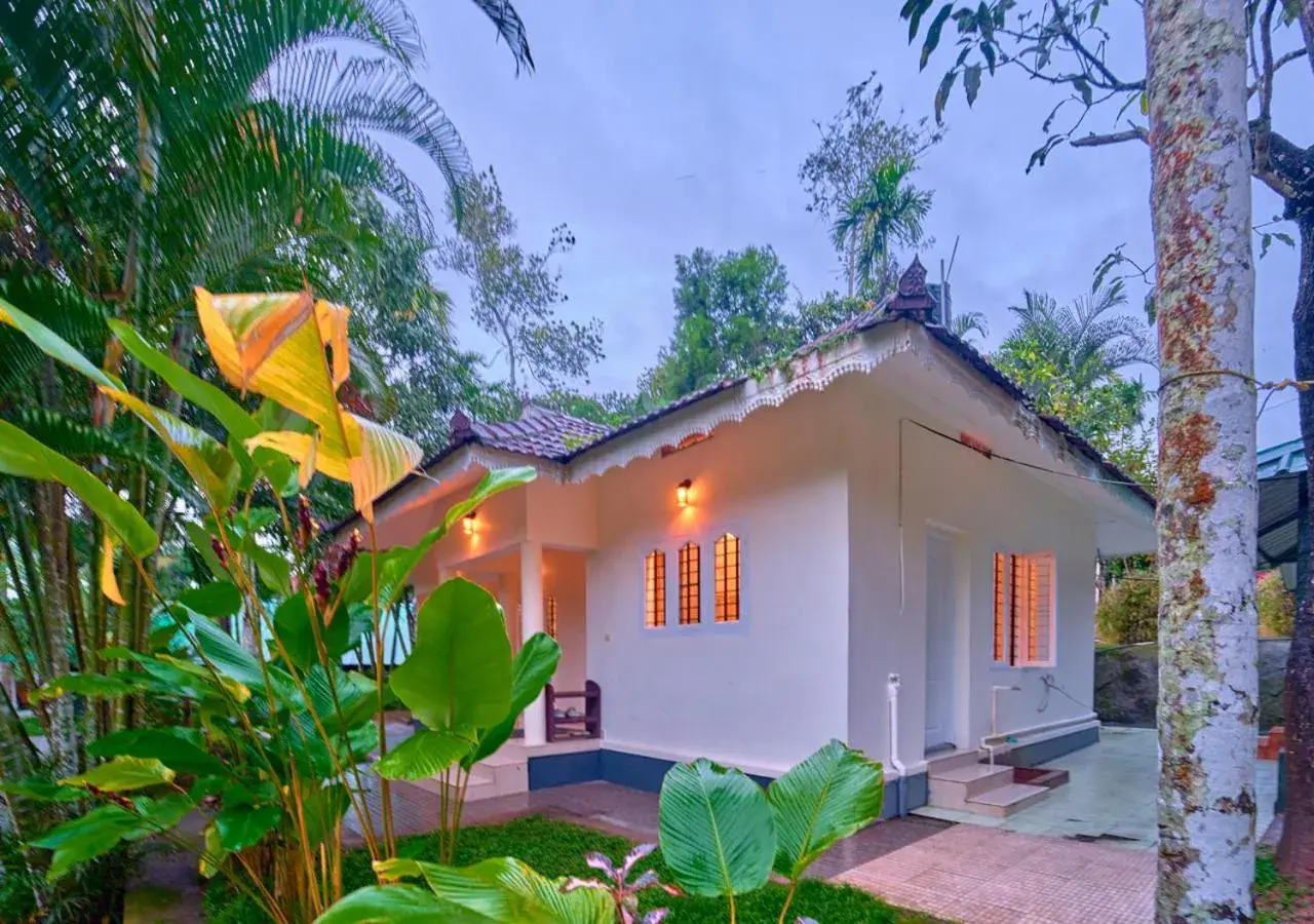 Kerala House in Kedara Resort Wayanad by VOYE HOMES - Pet Friendly with Pool Kerala House in Kedara Resort Wayanad by VOYE HOMES - Pet Friendly with Pool