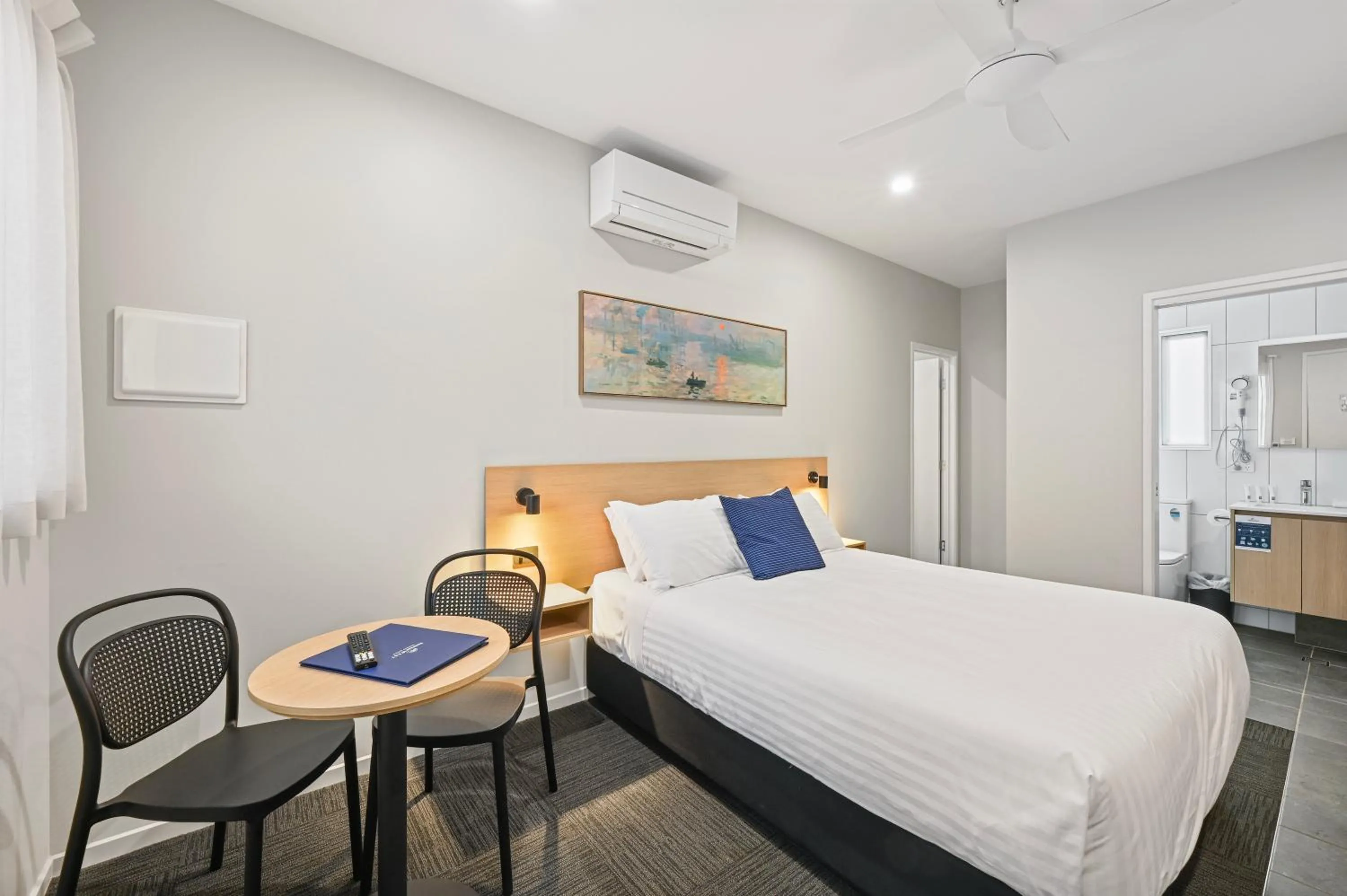 Bedroom, Bed in Avenue WEST Studio Units