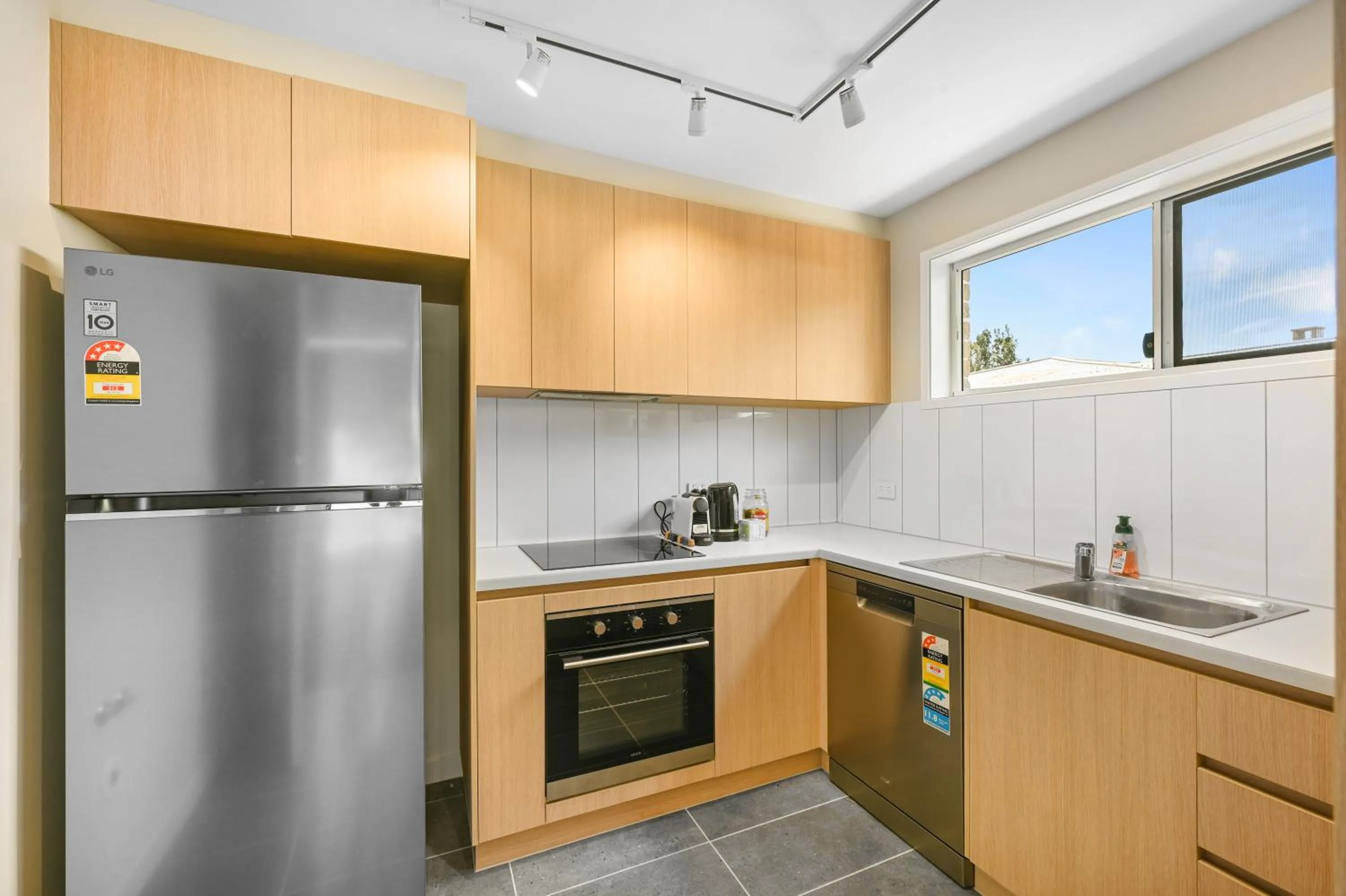Meeting/conference room in Avenue WEST Studio Units