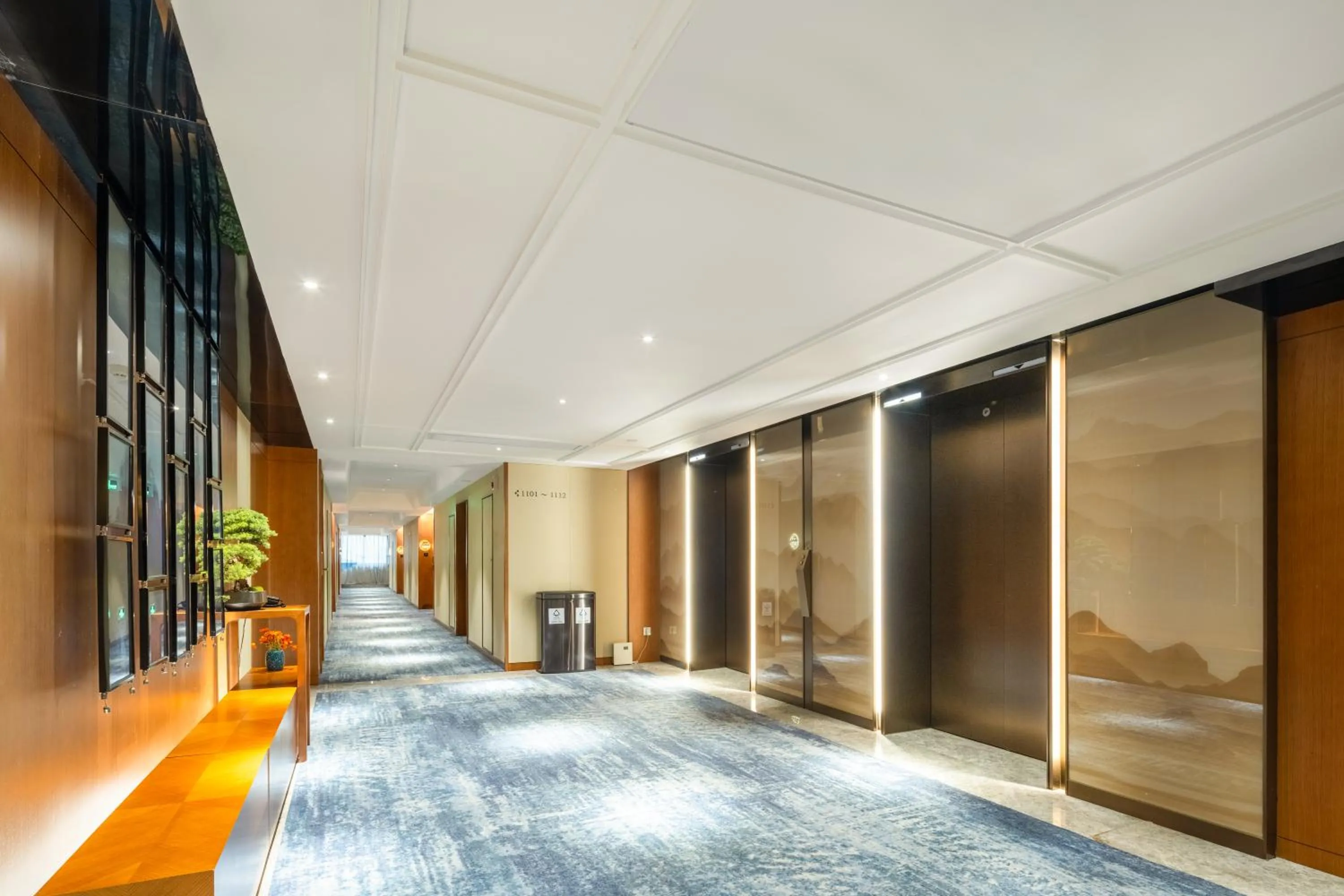 elevator in Guangzhou Hutian Hotel