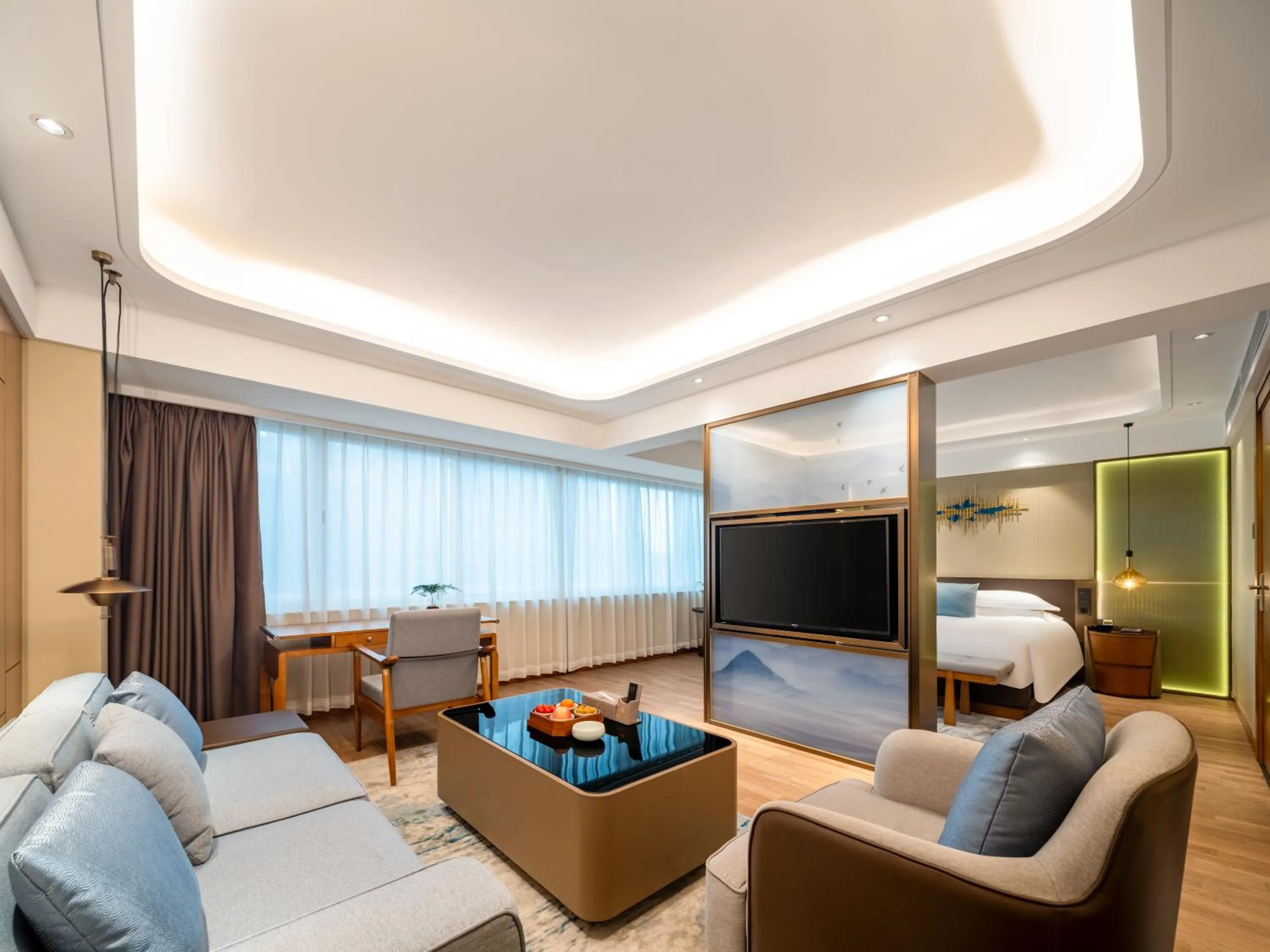 Communal lounge/ TV room in Guangzhou Hutian Hotel