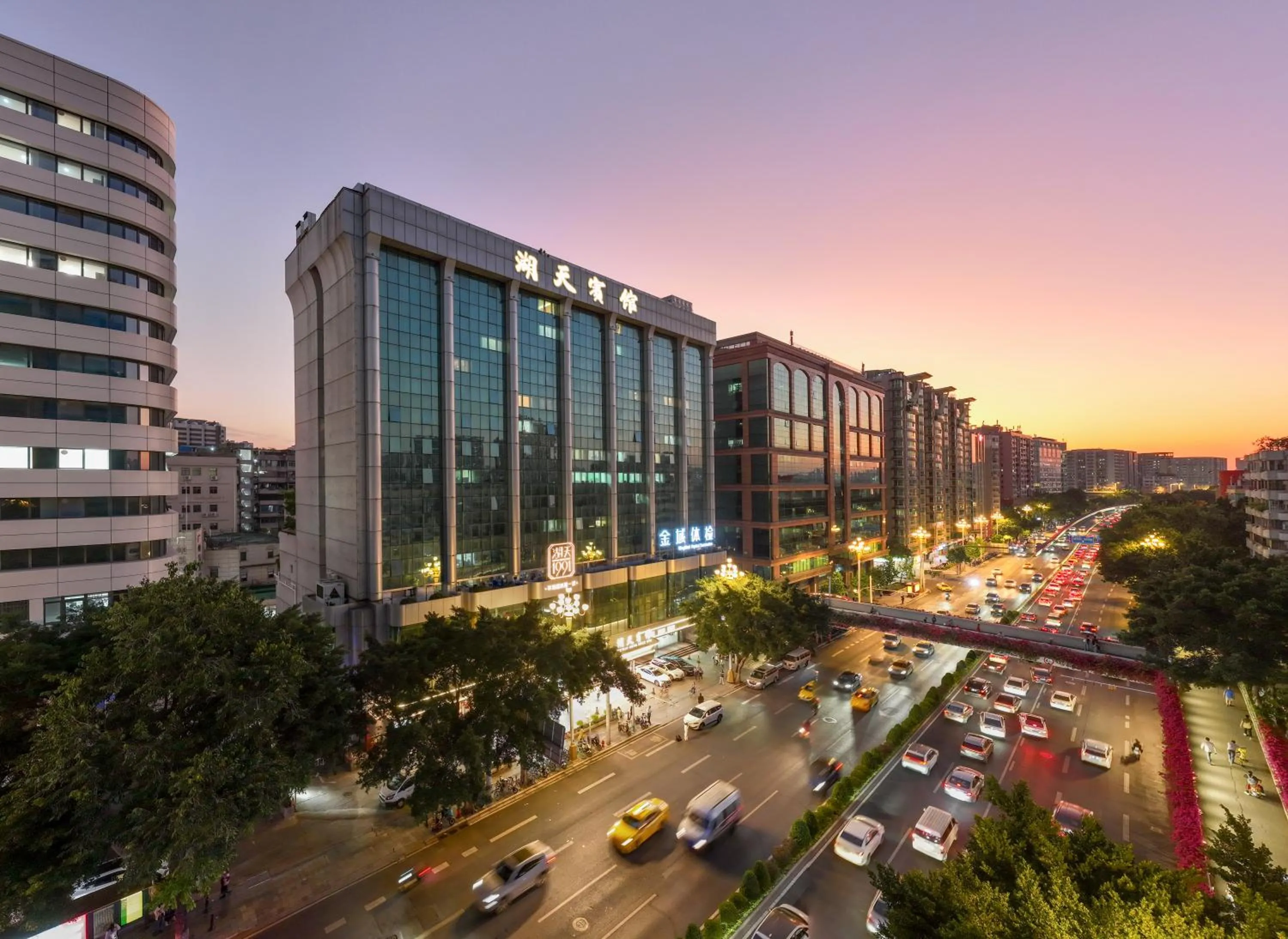Bird's eye view in Guangzhou Hutian Hotel