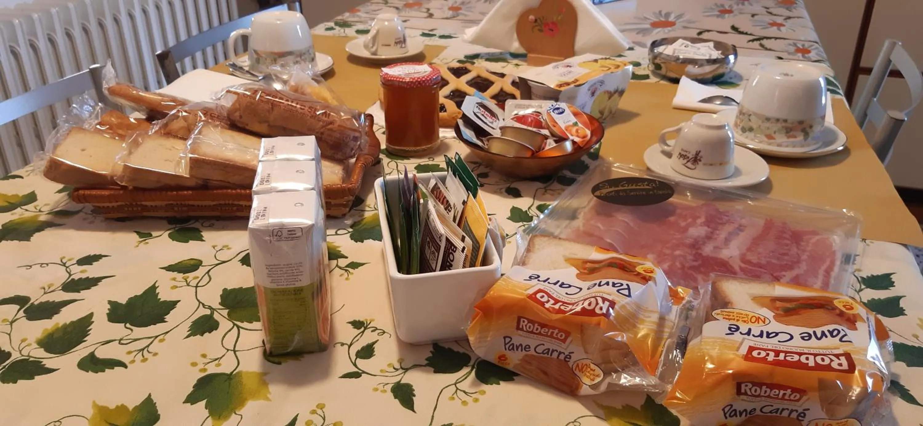 Breakfast in Le Fornaci