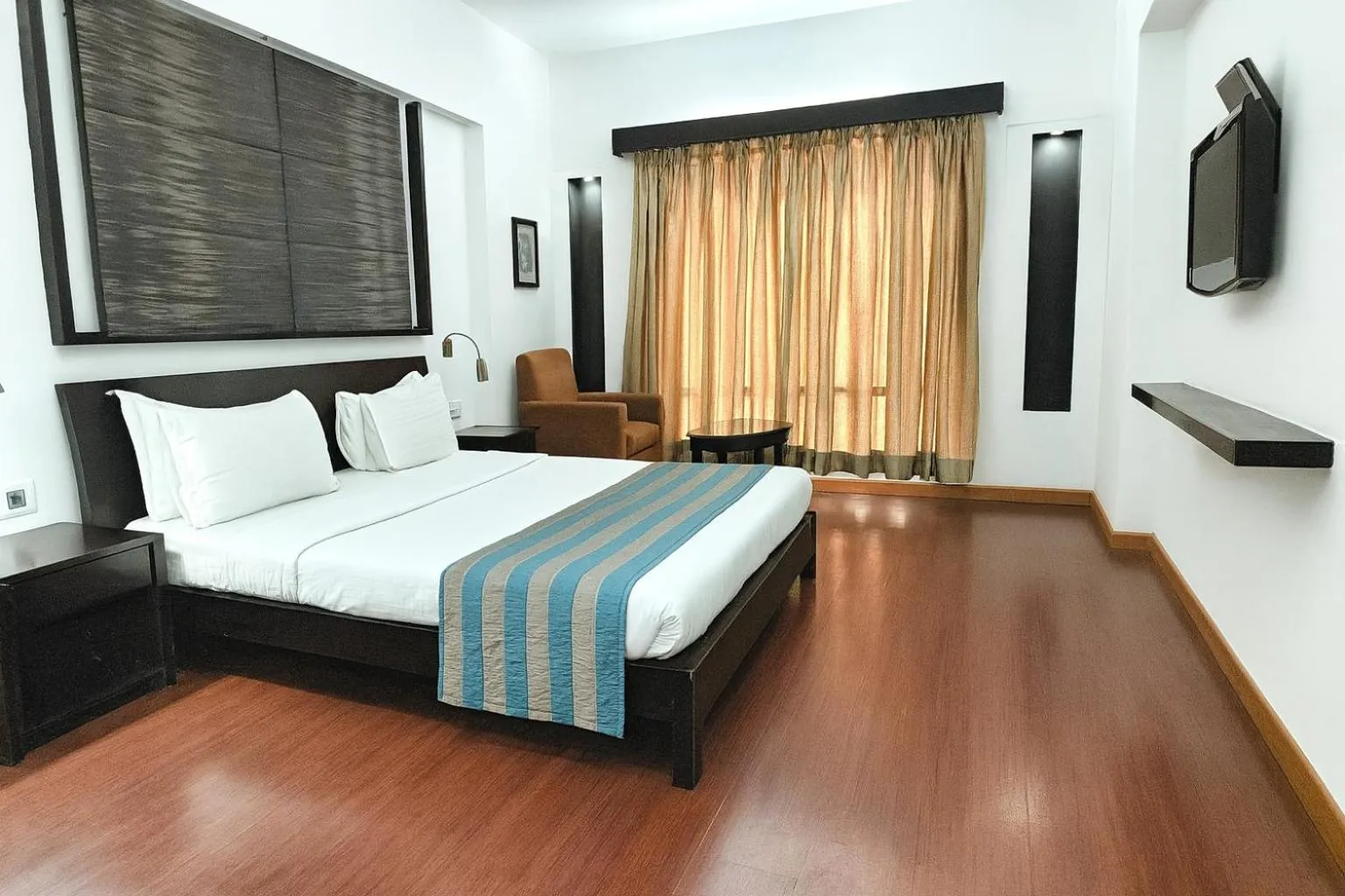 Bed in The Sky Imperial, Gandhinagar