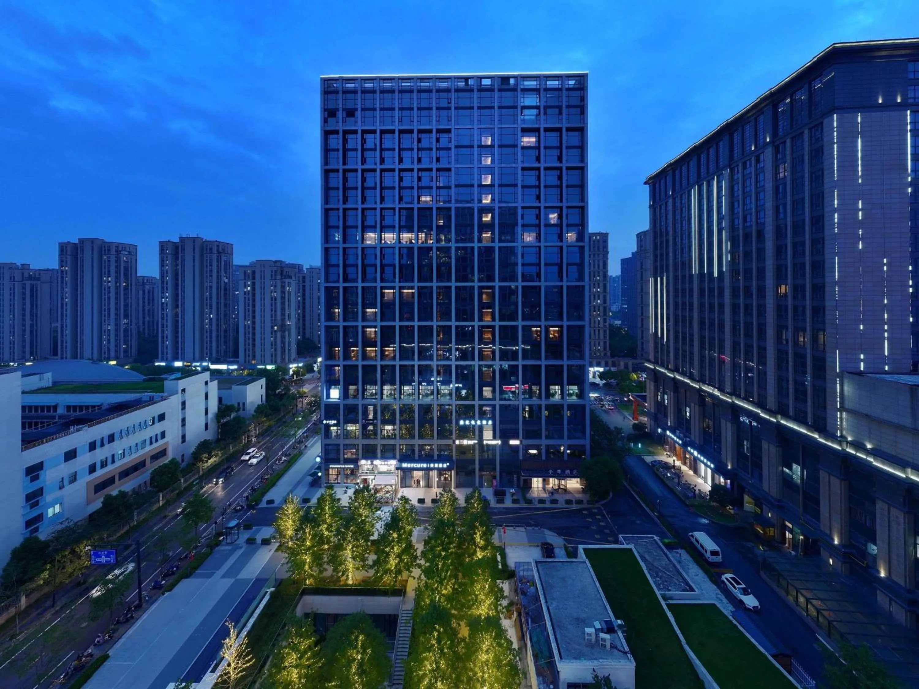 Property building in Mercure Hangzhou Gongshu Wanda Plaza