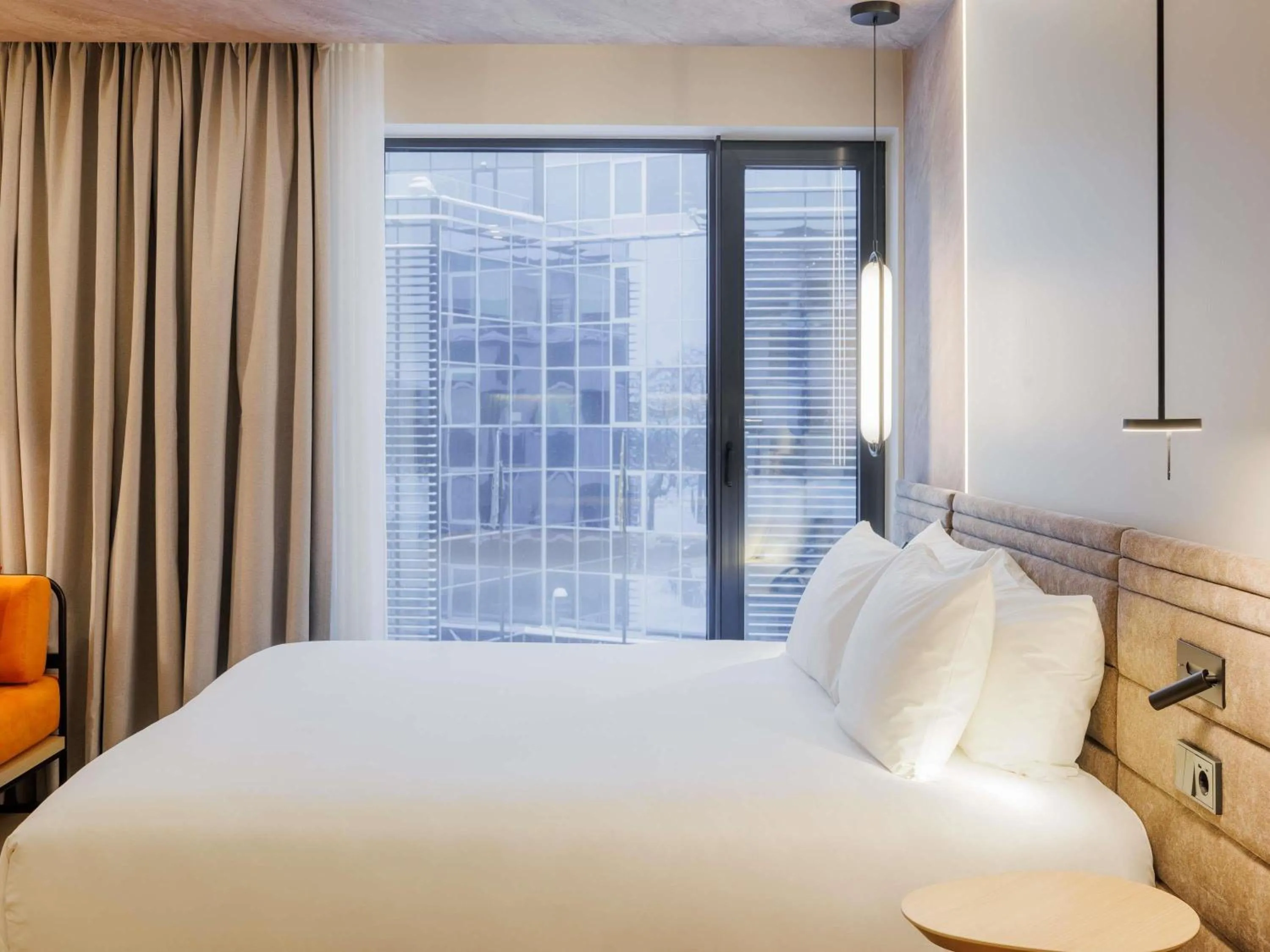 Bedroom, Bed in Novotel Tallinn