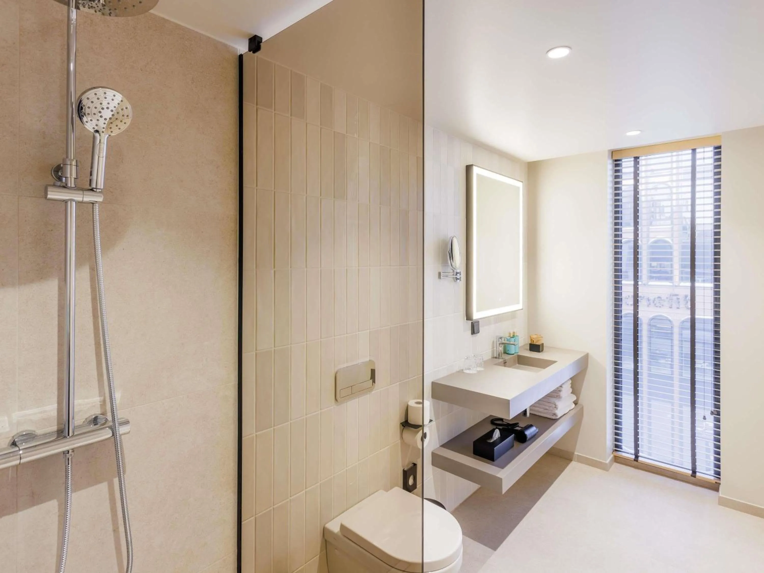 Bedroom in Novotel Tallinn