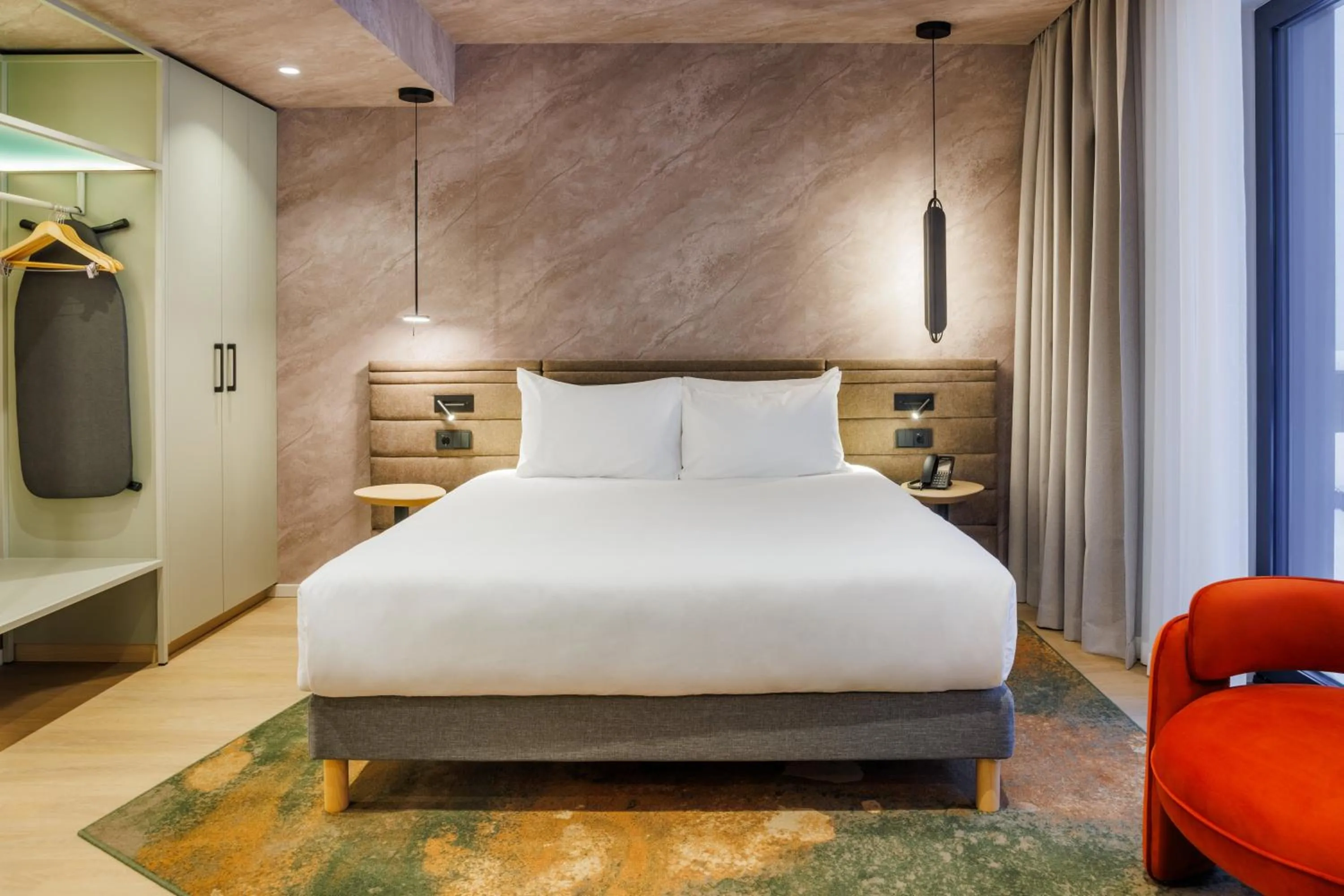 Bed in Novotel Tallinn