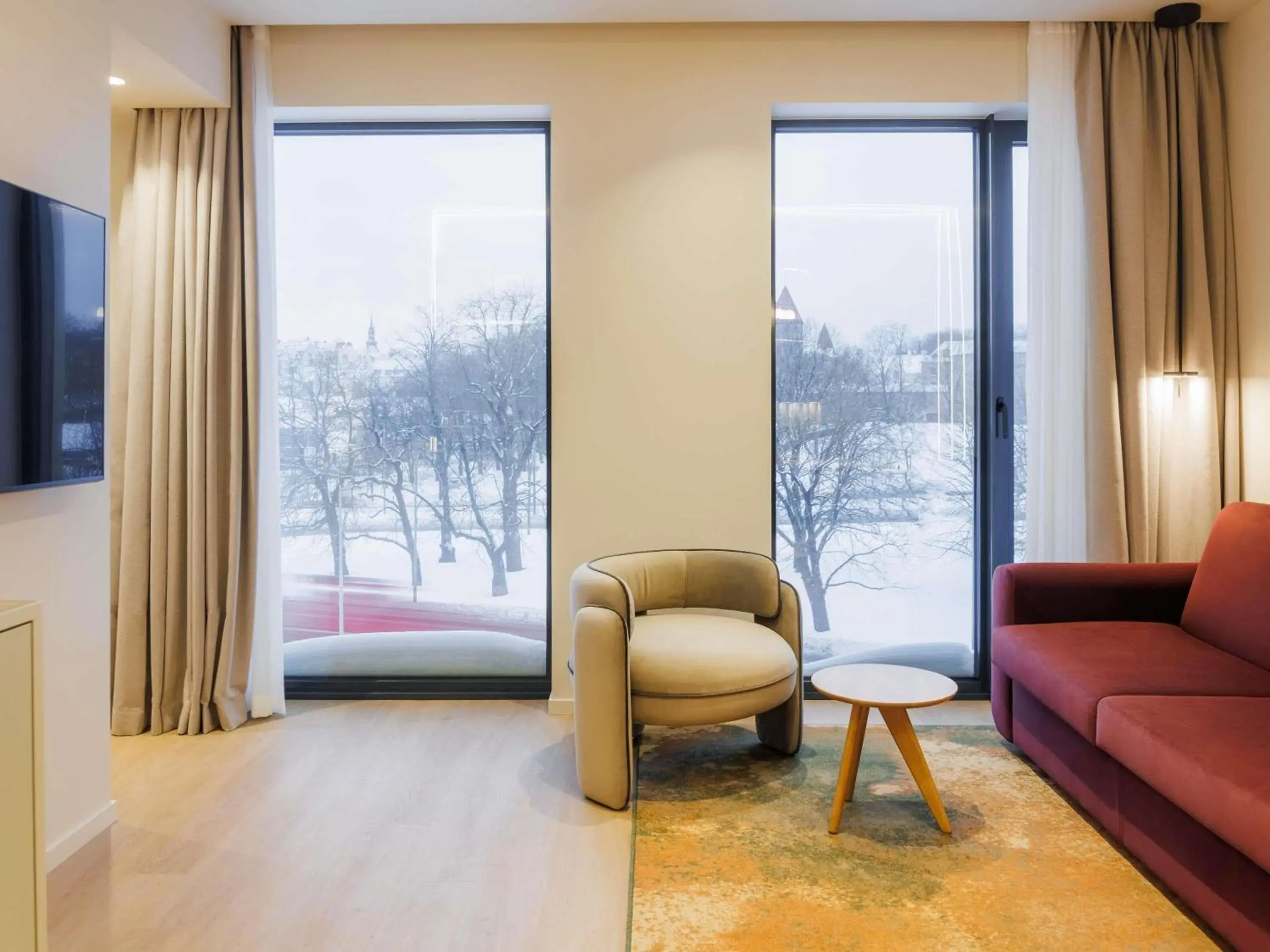 Deluxe Family Room with King Bed, Sofa and Old Town View - single occupancy in Novotel Tallinn Deluxe Family Room with King Bed, Sofa and Old Town View - single occupancy in Novotel Tallinn