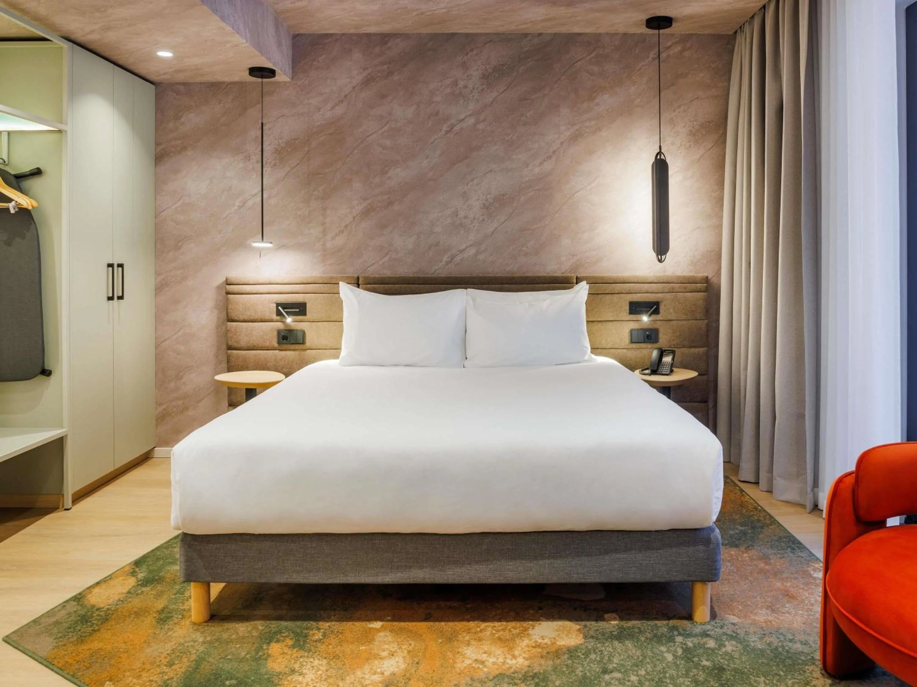 Bedroom, Bed in Novotel Tallinn