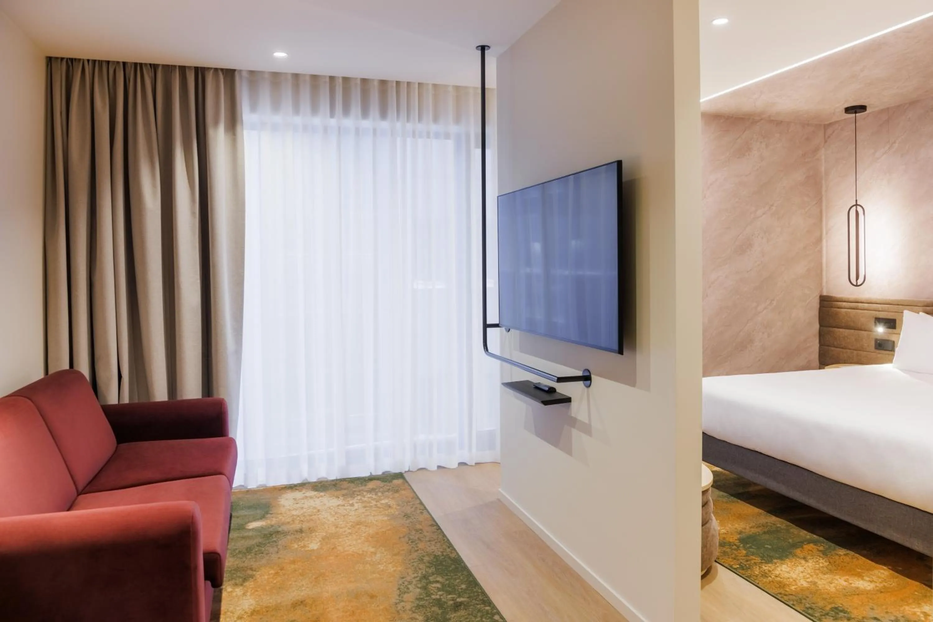 Bed in Novotel Tallinn