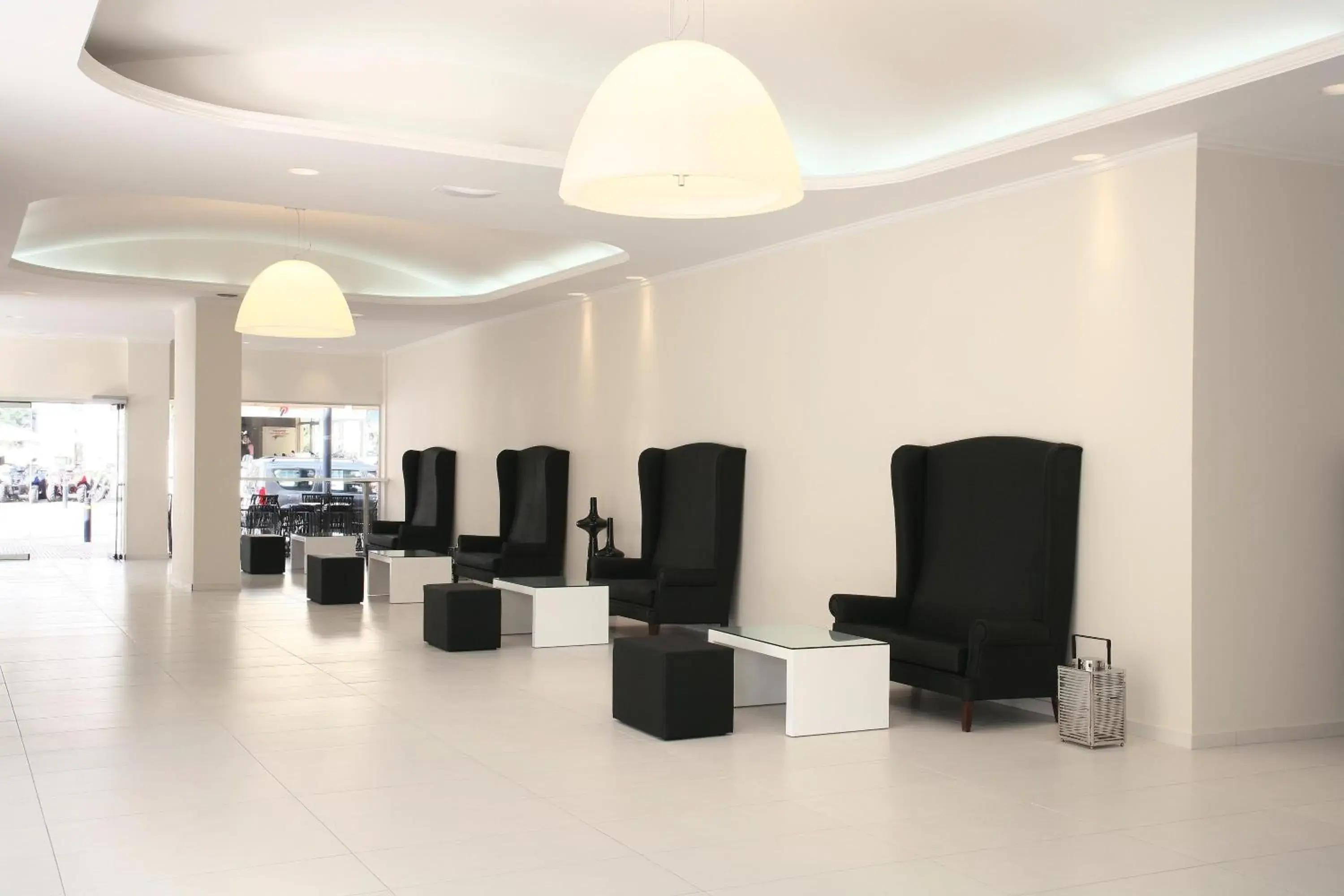 Lobby or reception in Golden Beach Lobby or reception in Golden Beach