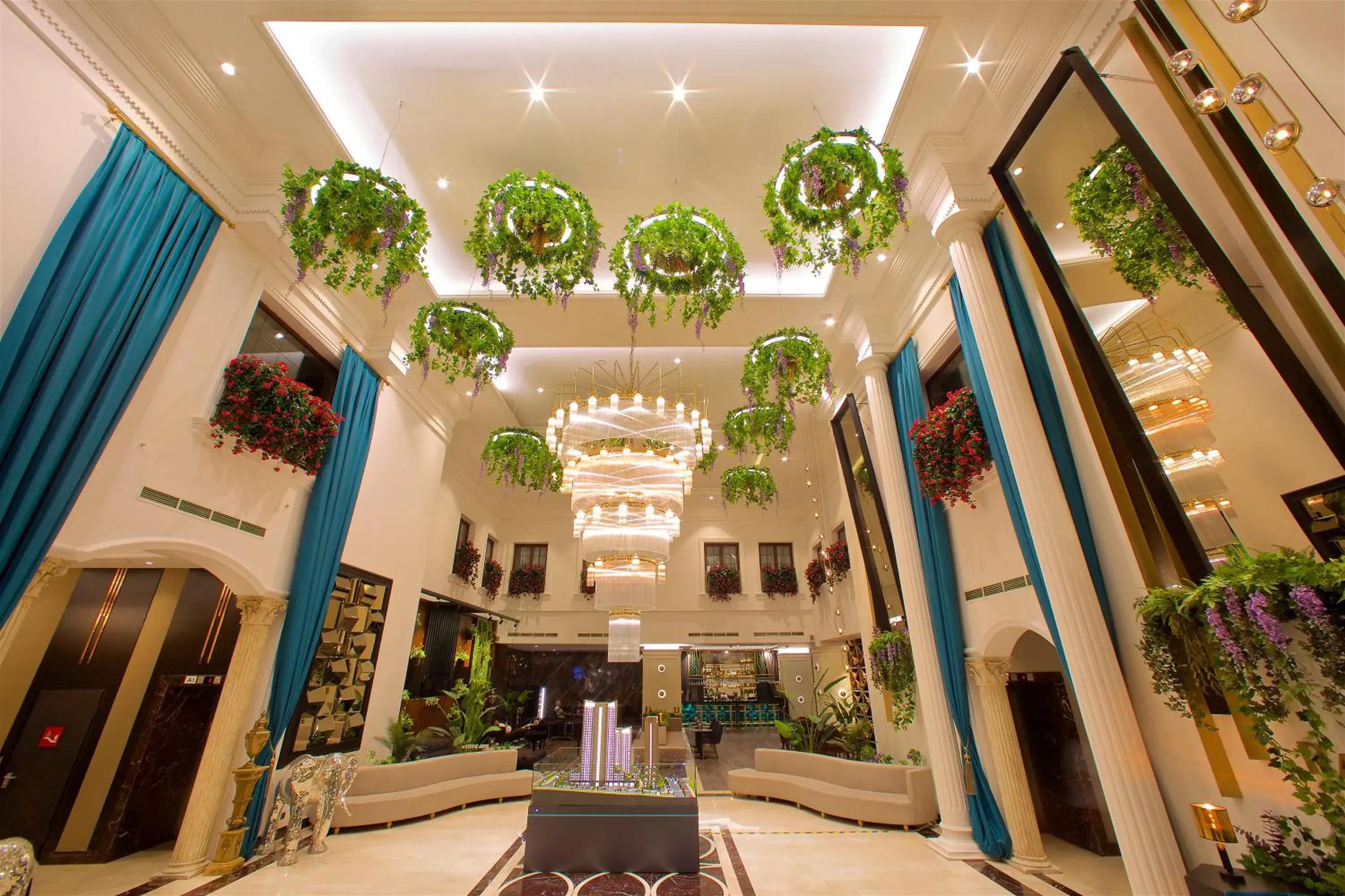 Lobby or reception in Ramada by Wyndham Istanbul Merter Lobby or reception in Ramada by Wyndham Istanbul Merter