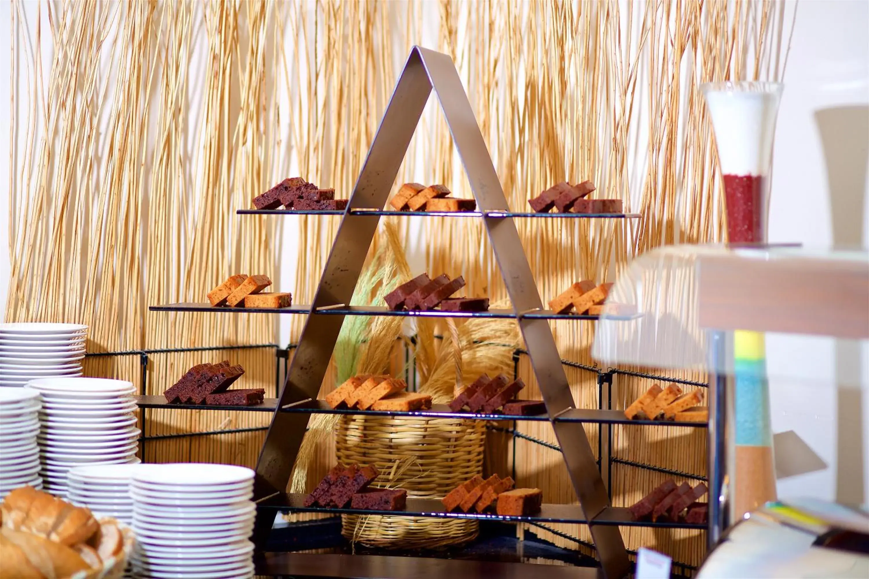 Restaurant/places to eat in Ramada by Wyndham Istanbul Merter Restaurant/places to eat in Ramada by Wyndham Istanbul Merter