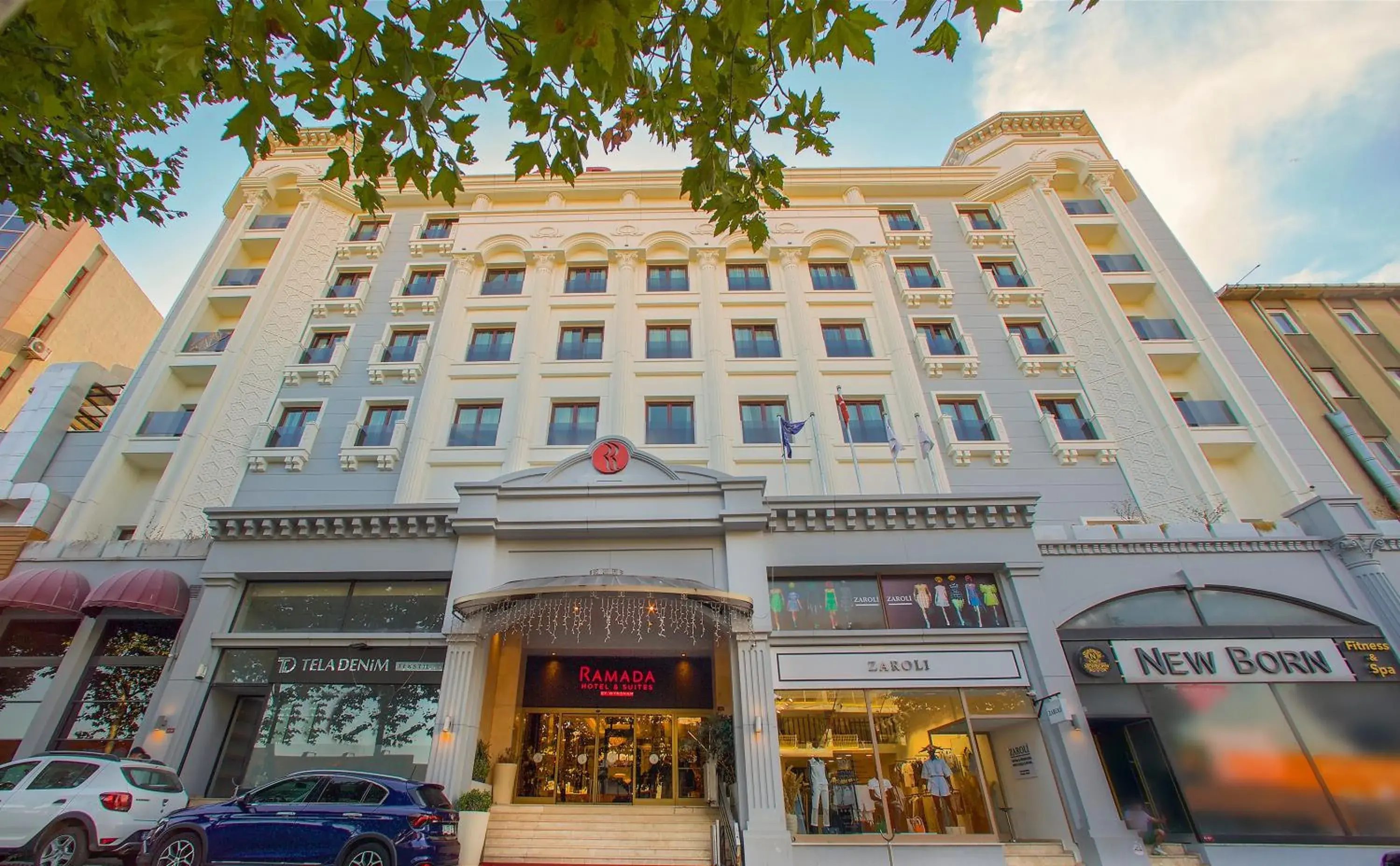 Property building in Ramada by Wyndham Istanbul Merter Property building in Ramada by Wyndham Istanbul Merter