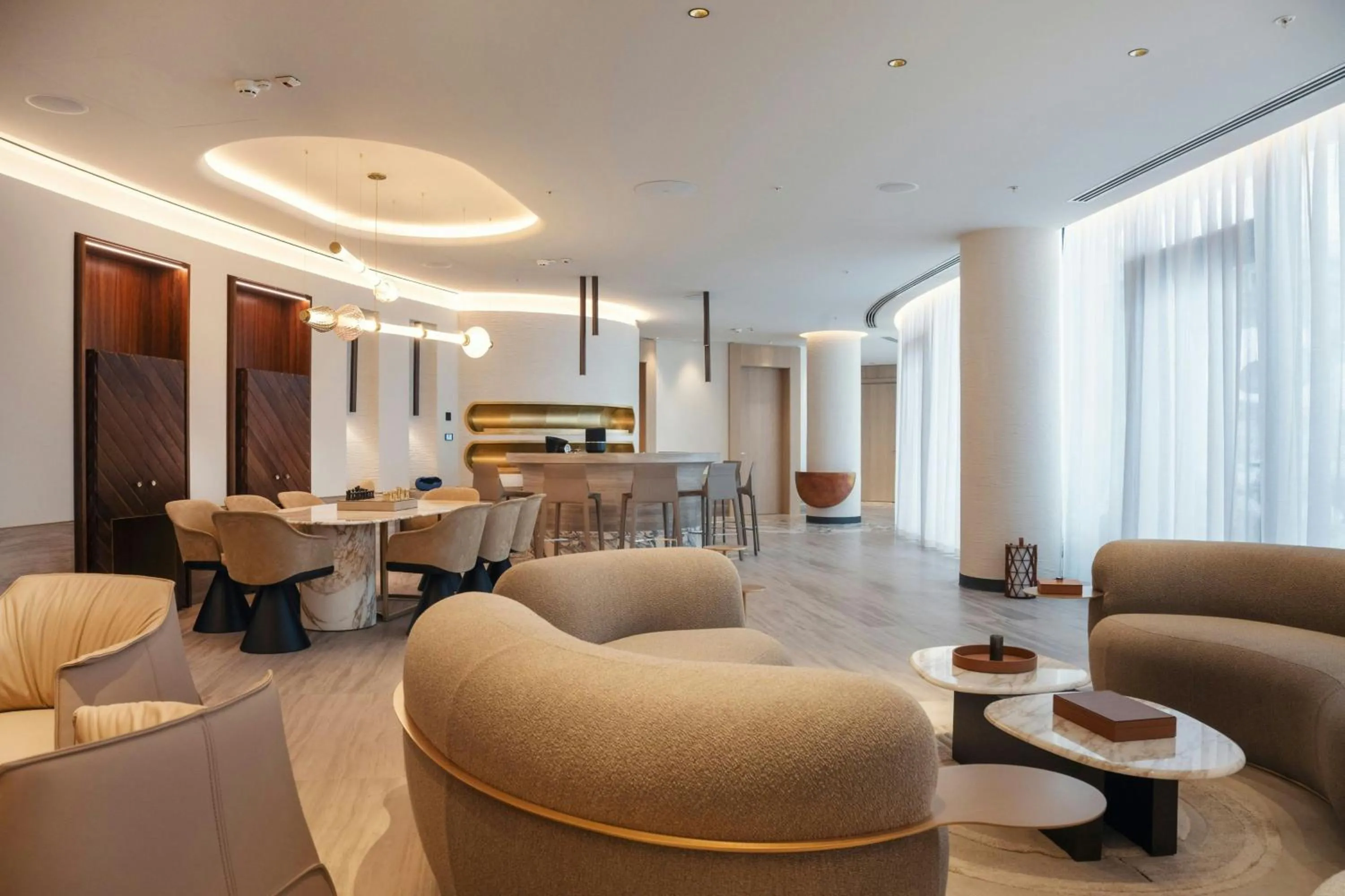 Lounge or bar in Paragraph Golf & Spa Tabori, Autograph Collection
