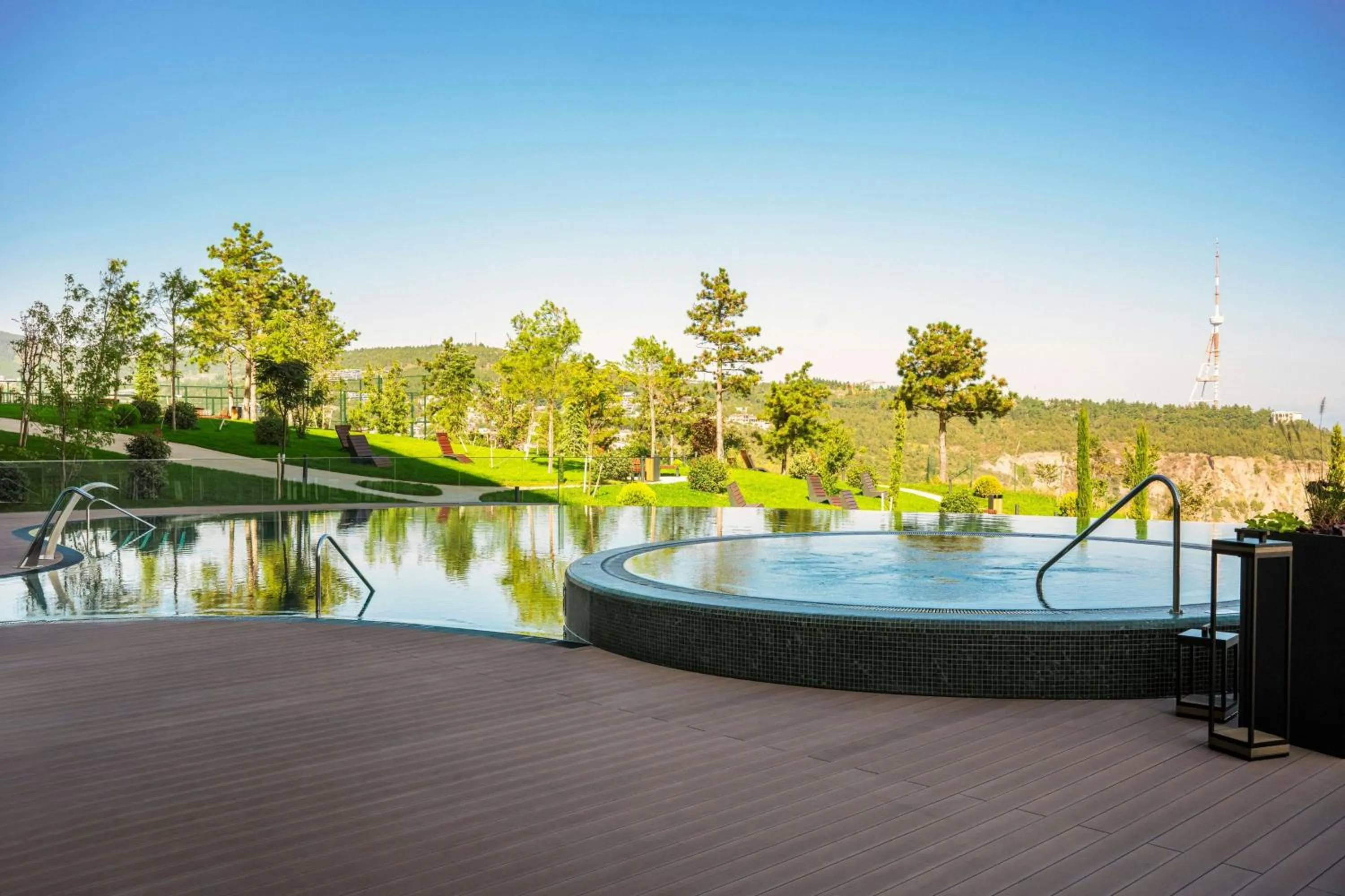 Swimming pool in Paragraph Golf & Spa Tabori, Autograph Collection