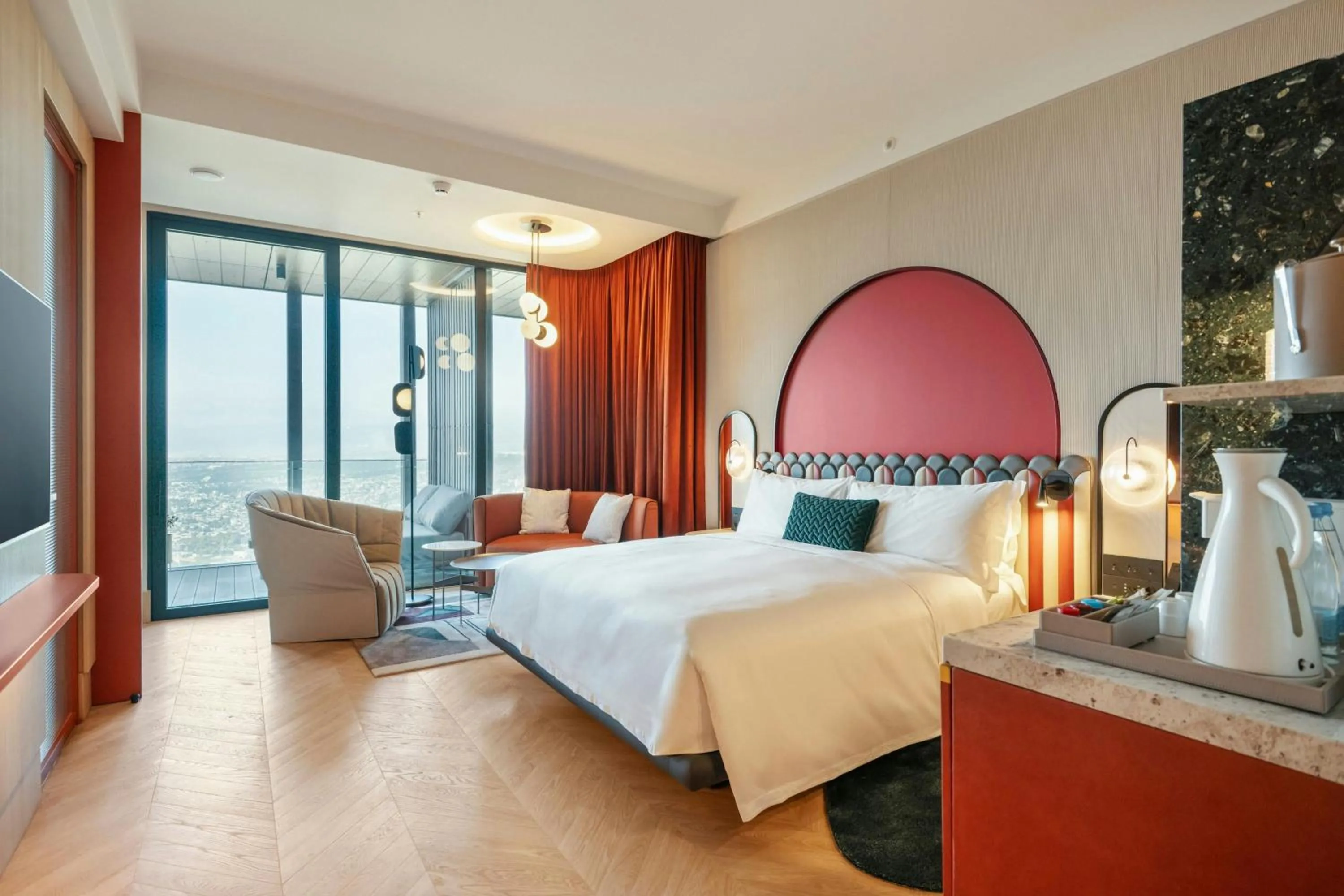 Photo of the whole room, Bed in Paragraph Golf & Spa Tabori, Autograph Collection