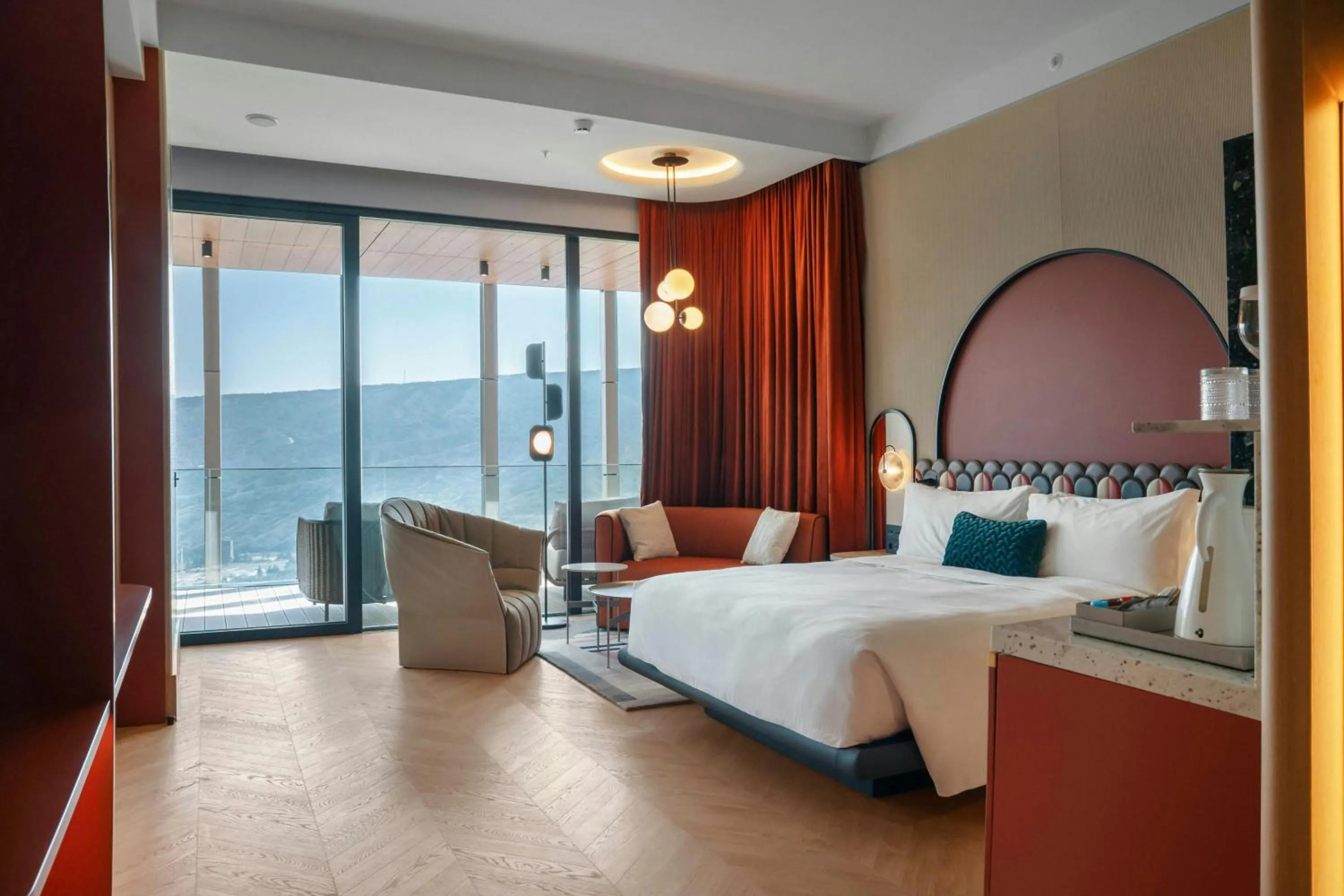 Photo of the whole room, Bed in Paragraph Golf & Spa Tabori, Autograph Collection