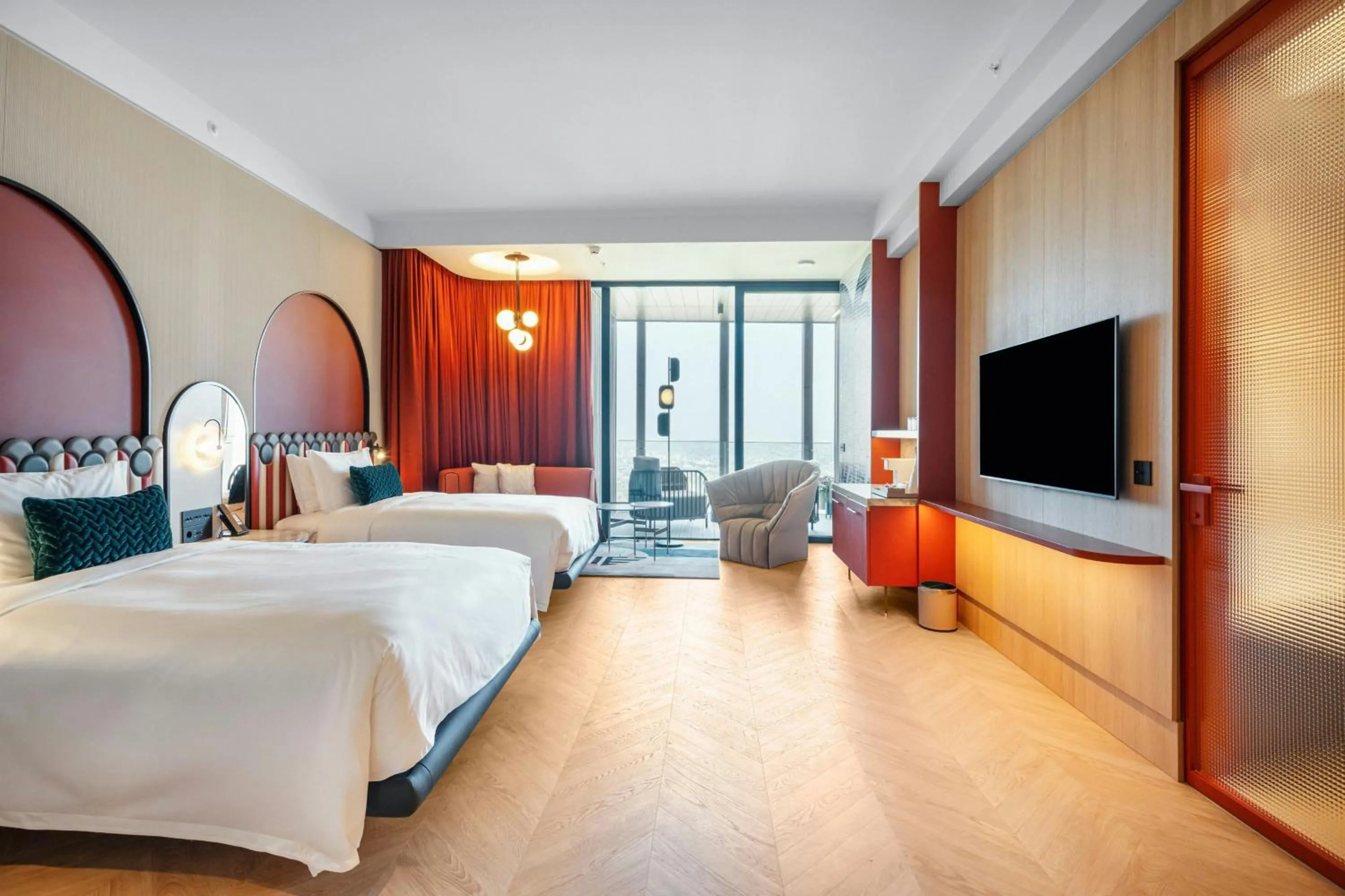 Photo of the whole room, Bed in Paragraph Golf & Spa Tabori, Autograph Collection