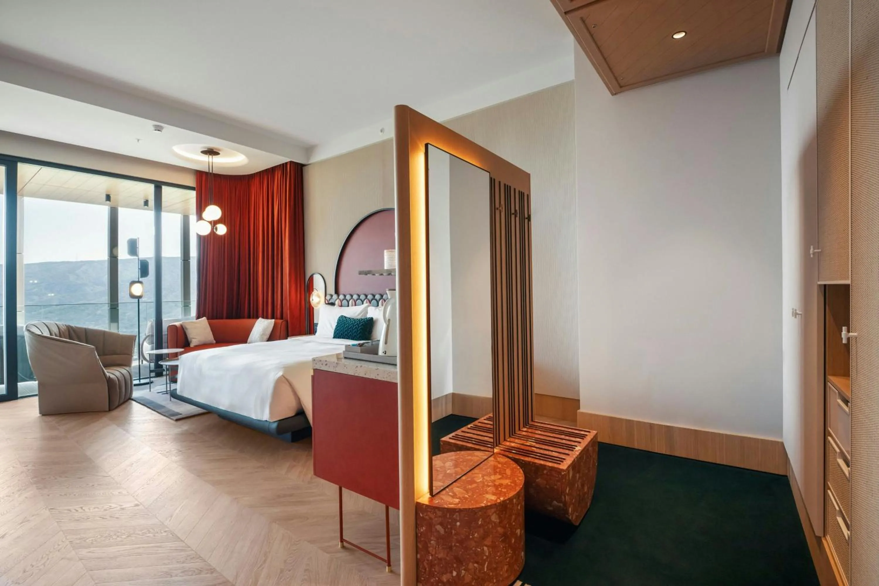Photo of the whole room, Bed in Paragraph Golf & Spa Tabori, Autograph Collection