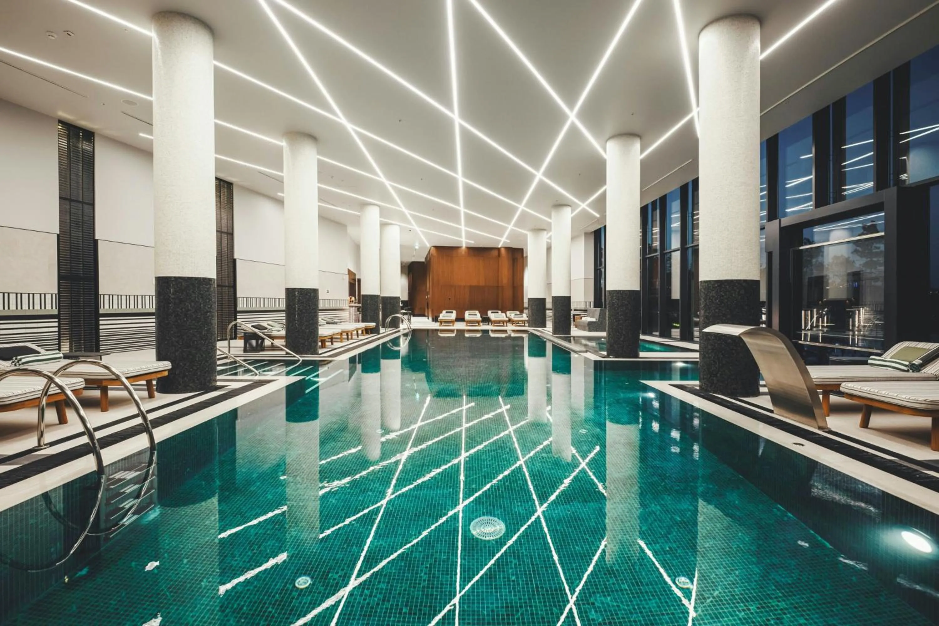 Swimming pool in Paragraph Golf & Spa Tabori, Autograph Collection