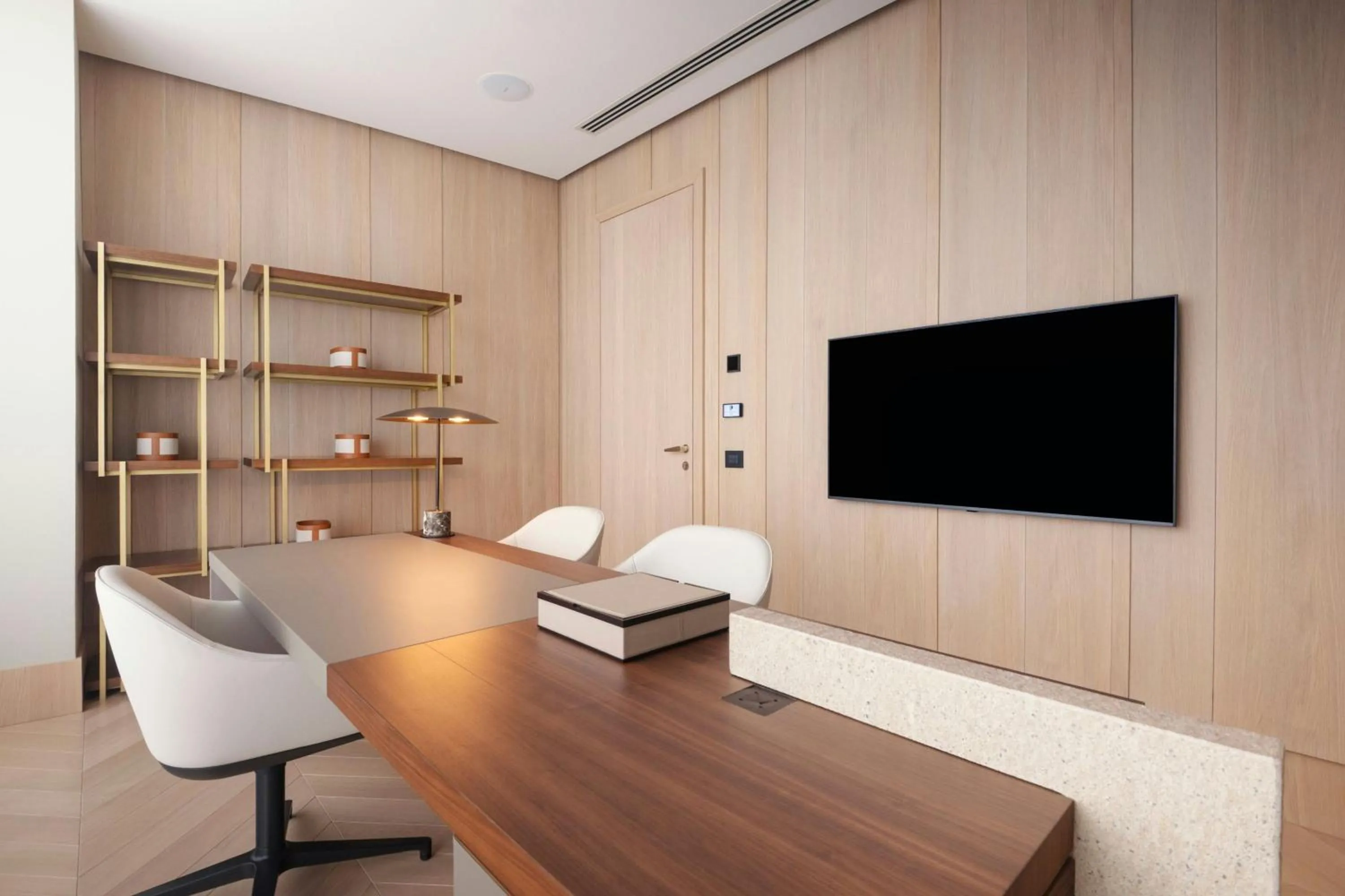 Photo of the whole room in Paragraph Golf & Spa Tabori, Autograph Collection