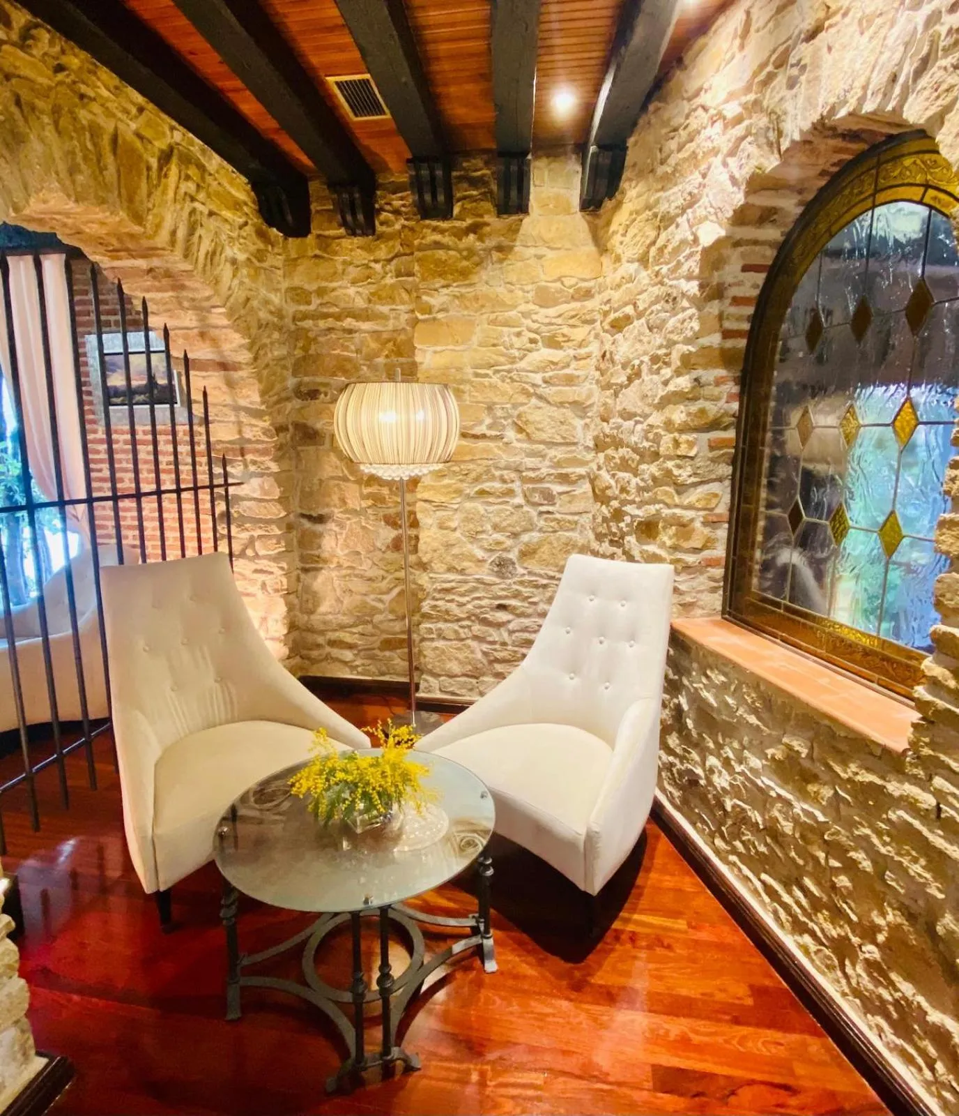 Communal lounge/ TV room in Hotel Doña Teresa