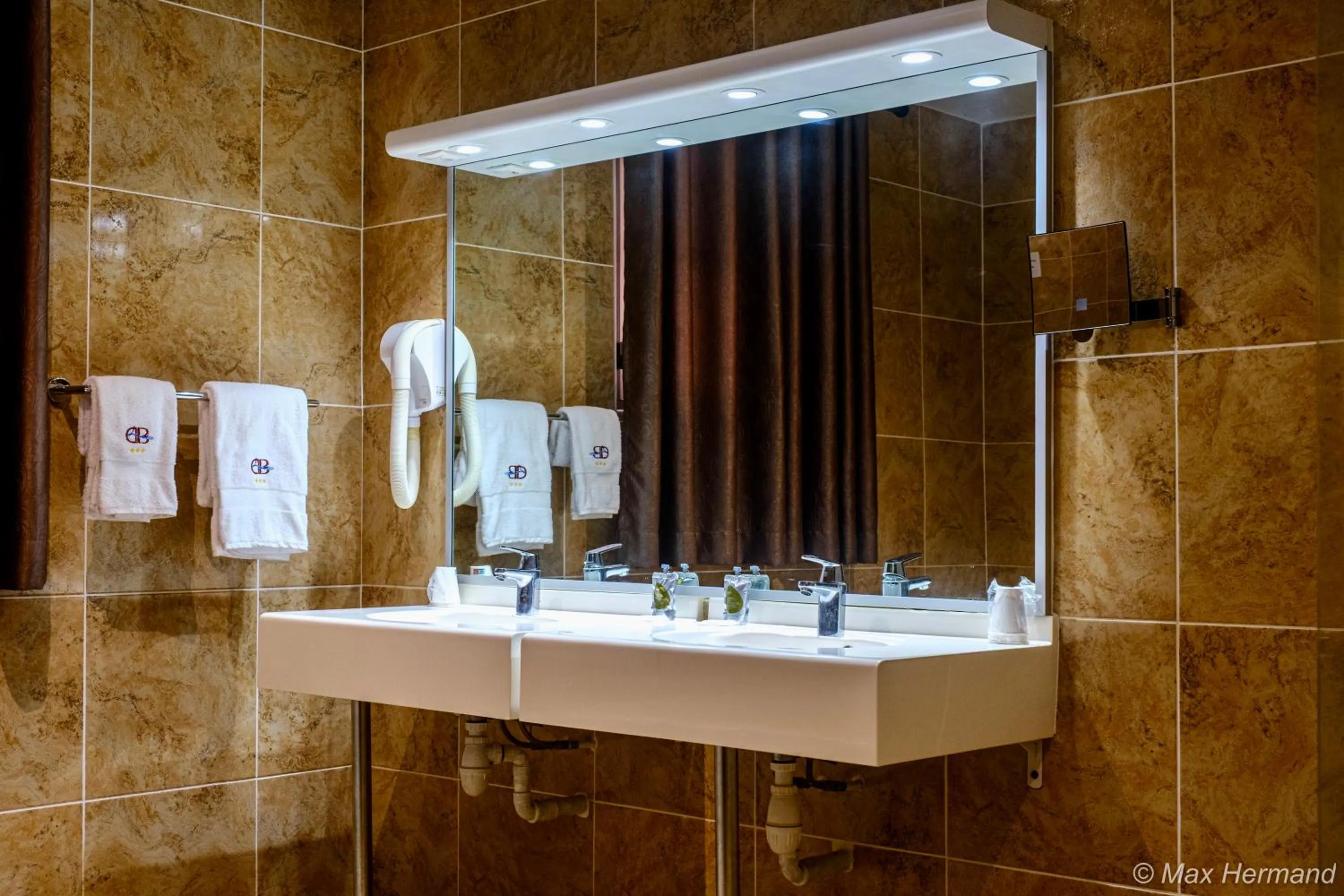 Bathroom in Domaine du lac bleu