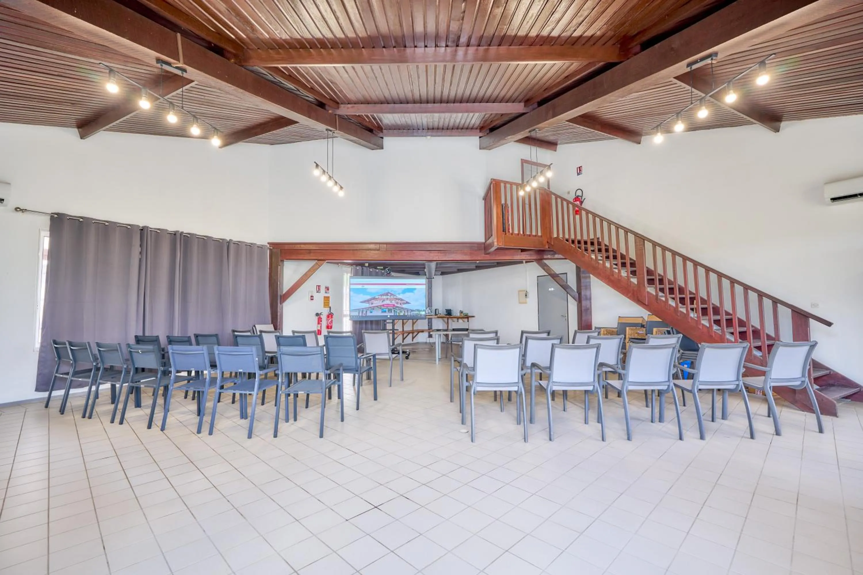 Banquet/Function facilities in Domaine du lac bleu