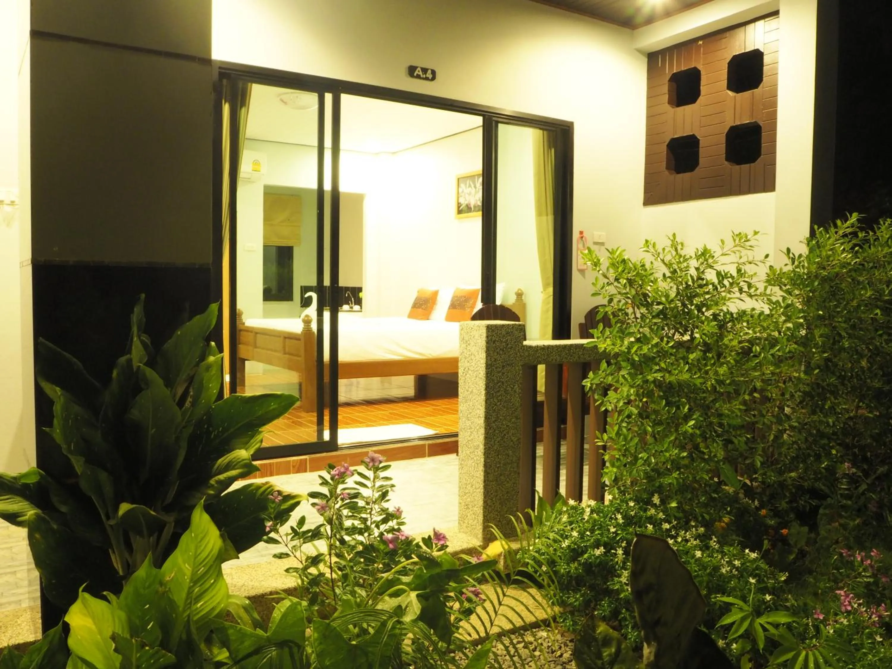 Balcony/Terrace in Phongphiphat Lanta Mansion