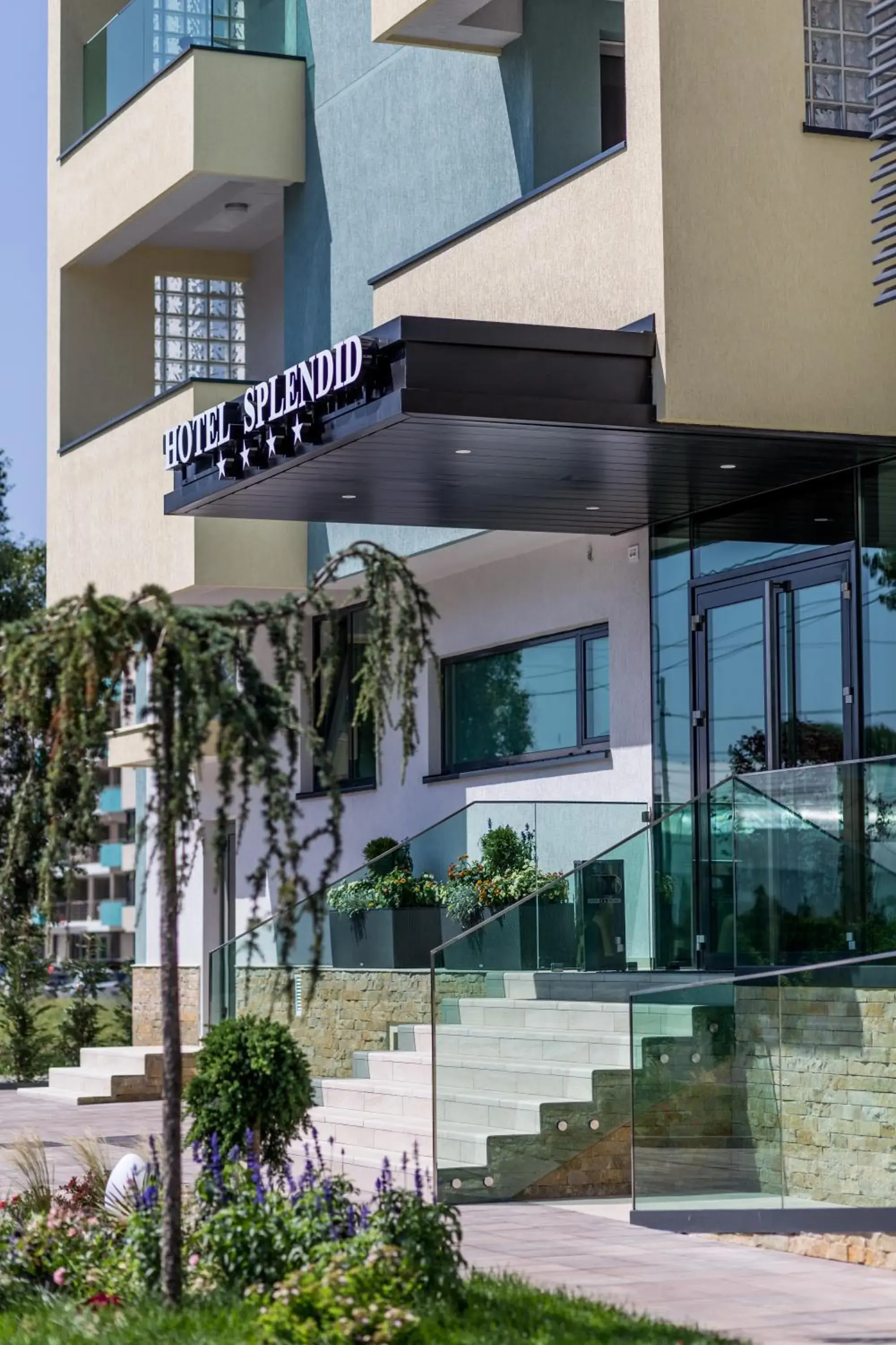 Facade/entrance in New Splendid Hotel & Spa - Adults Only (+16) Facade/entrance in New Splendid Hotel & Spa - Adults Only (+16)