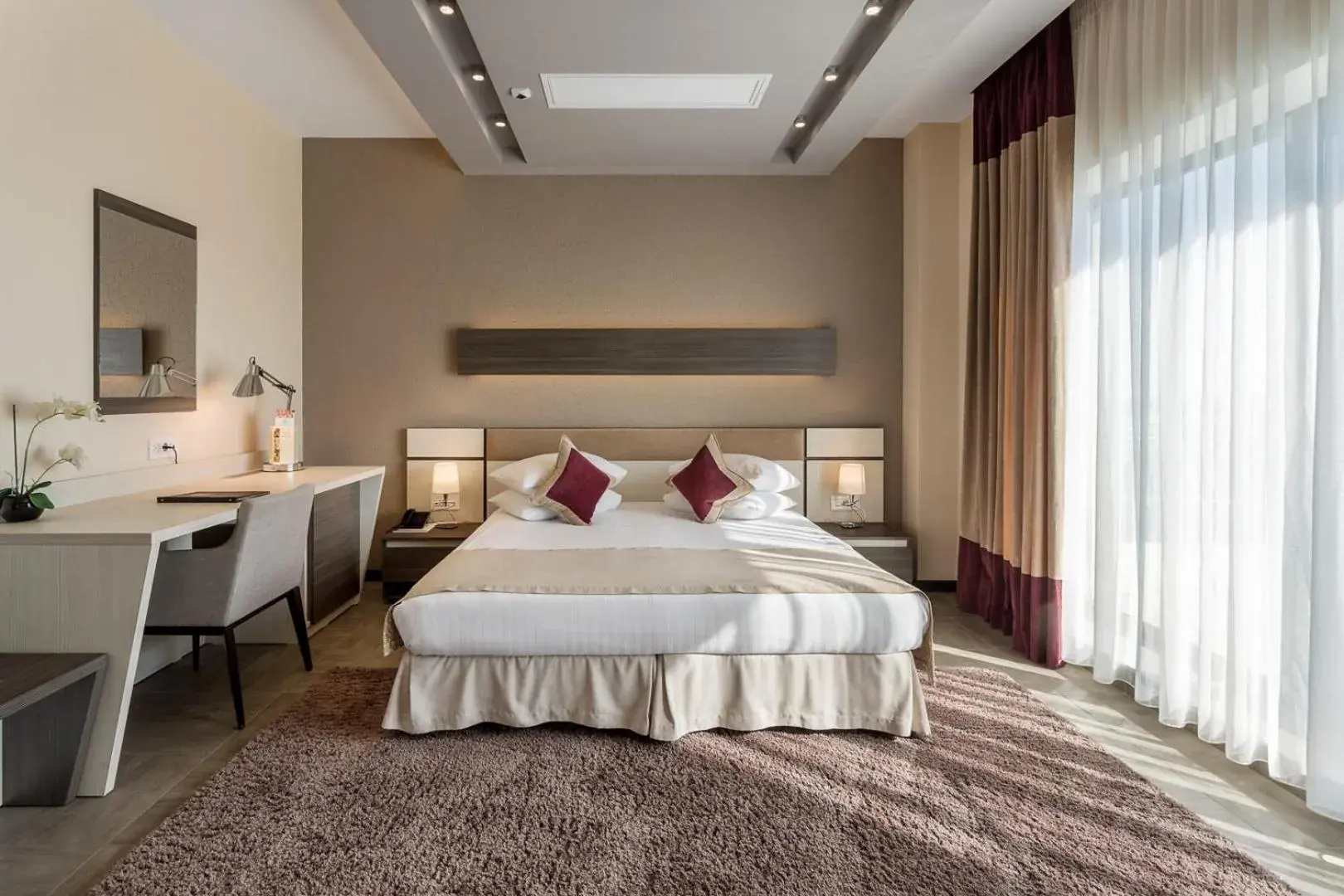 Bed in New Splendid Hotel & Spa - Adults Only (+16) Bed in New Splendid Hotel & Spa - Adults Only (+16)