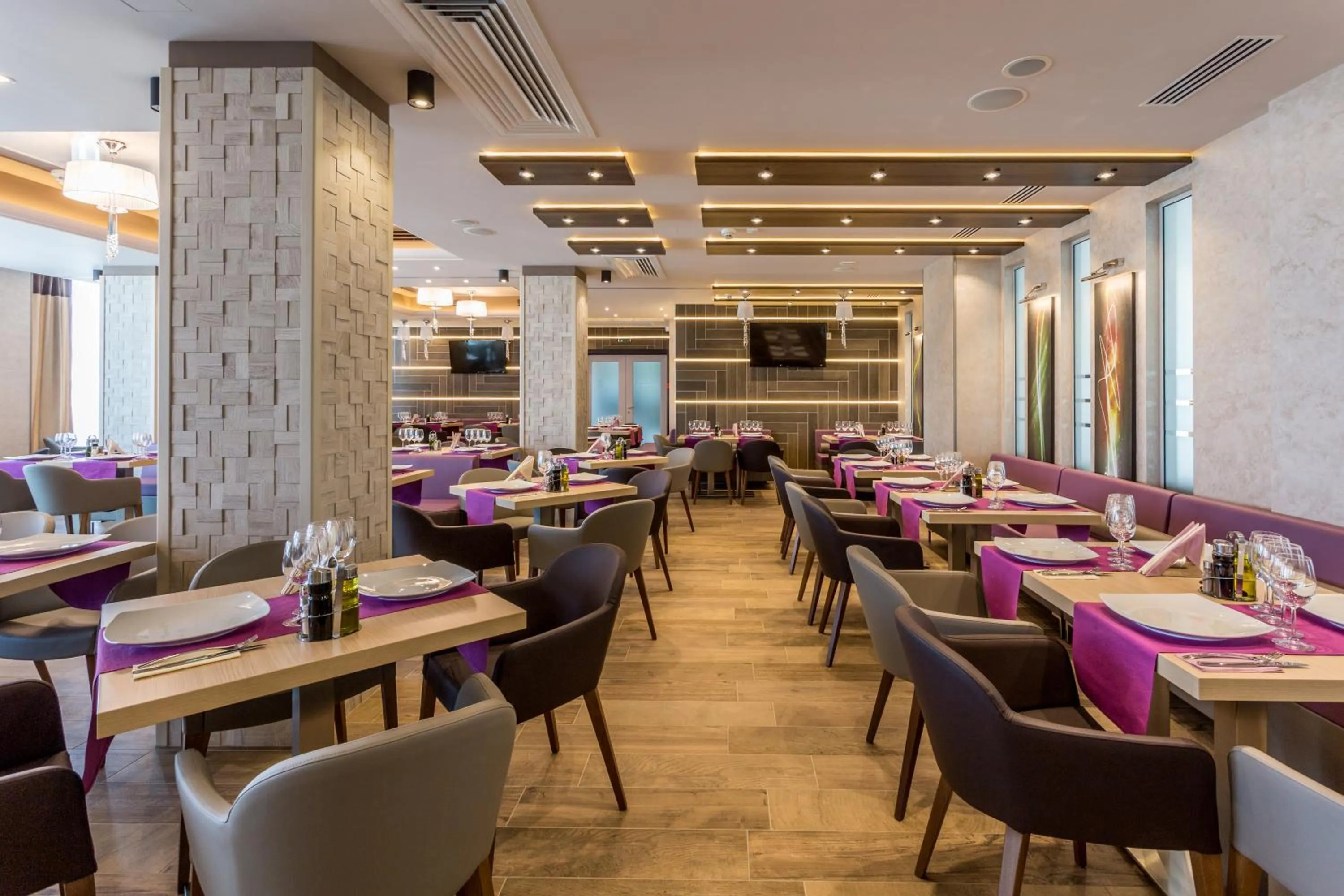 Restaurant/places to eat in New Splendid Hotel & Spa - Adults Only (+16)