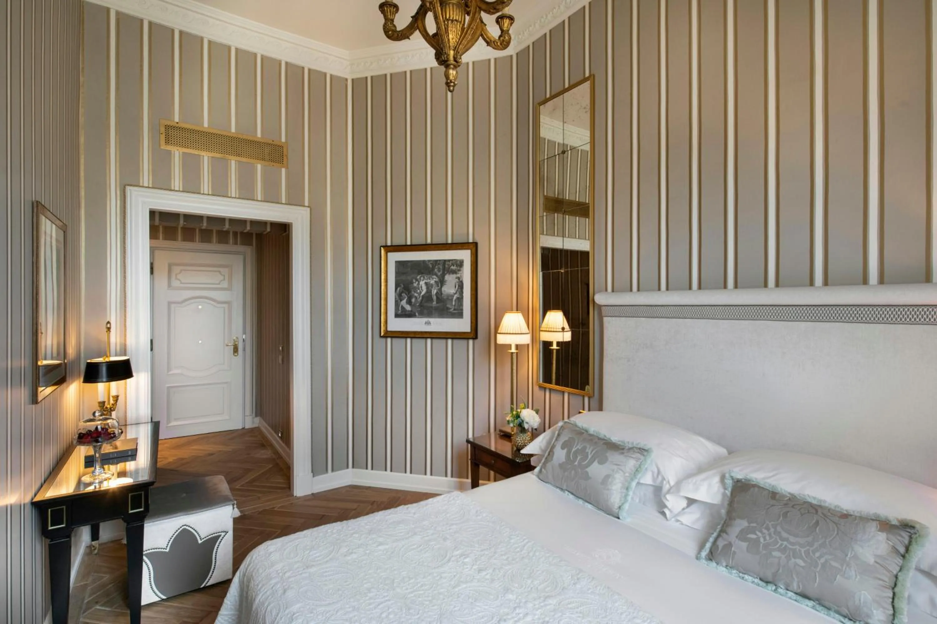 Photo of the whole room, Bed in Helvetia&Bristol Firenze – Starhotels Collezione
