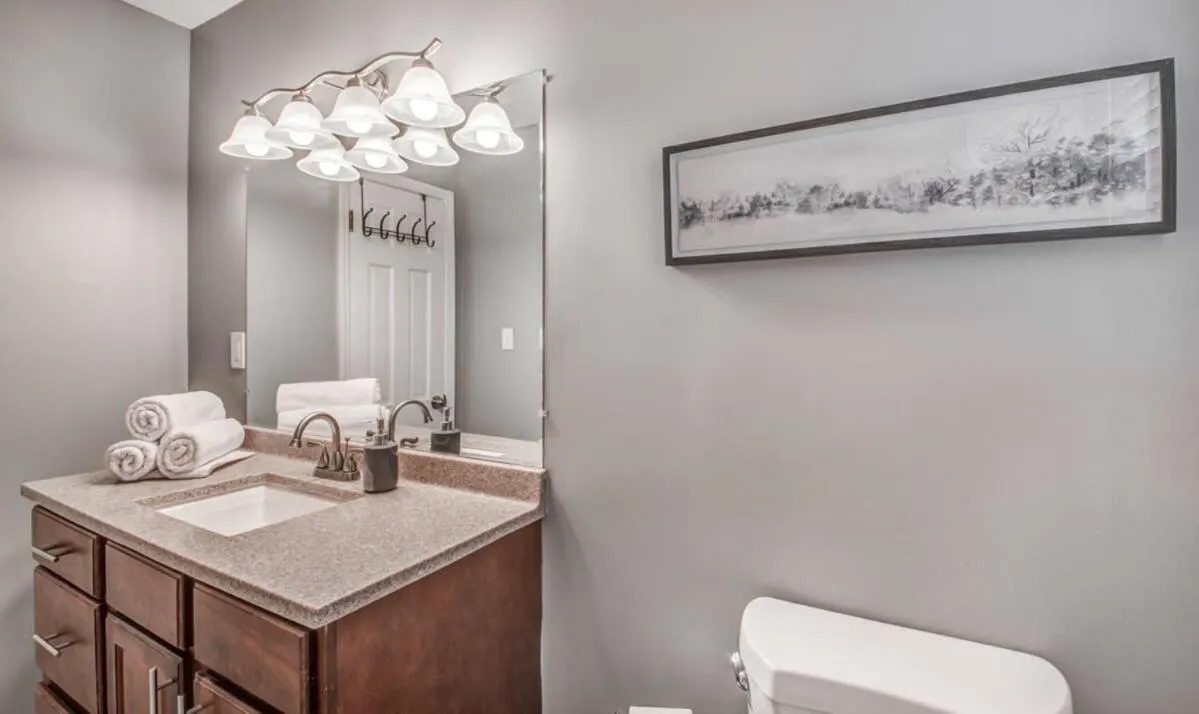 Bathroom in Haddington House