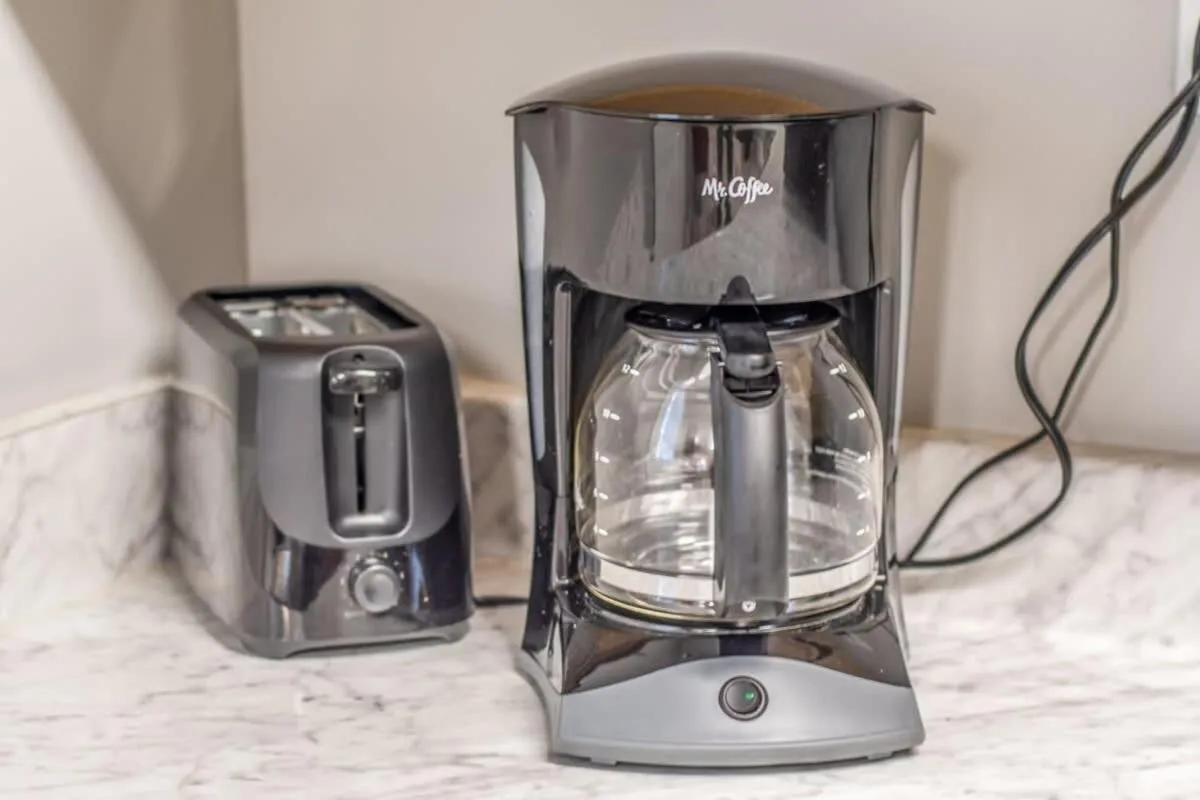 Coffee/tea facilities in Haddington House