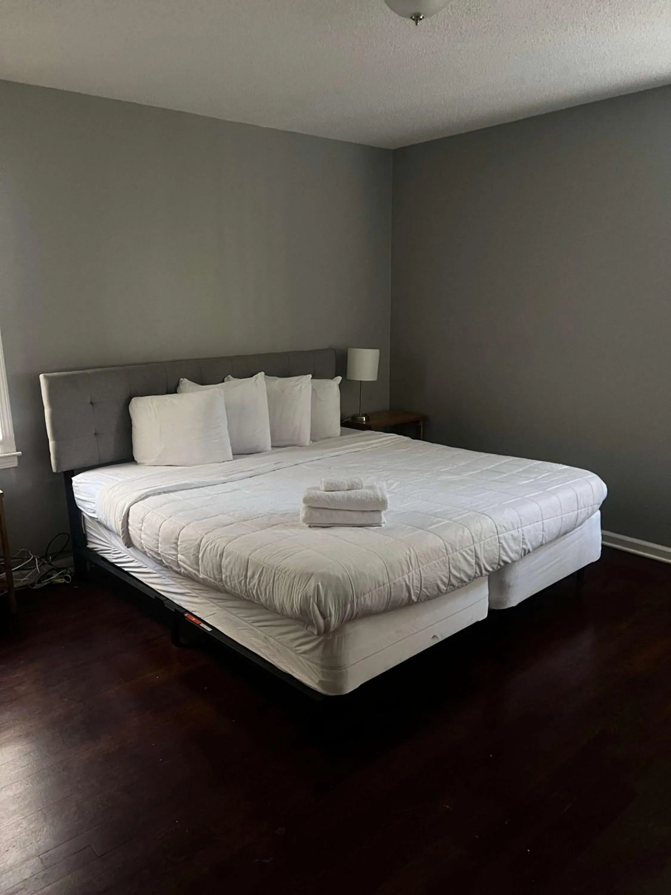 Bed in Haddington House