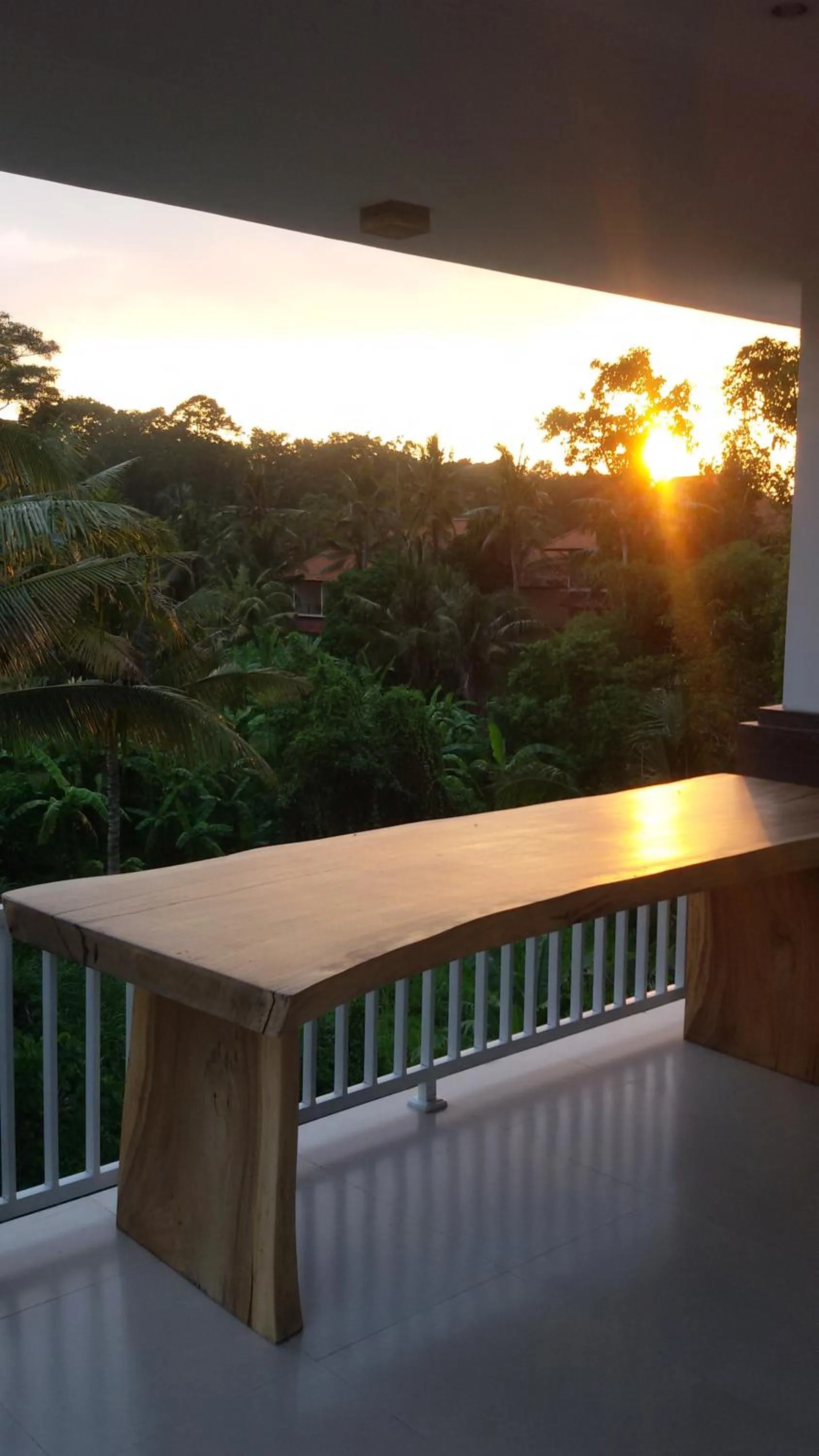 Natural landscape in Blu Mango